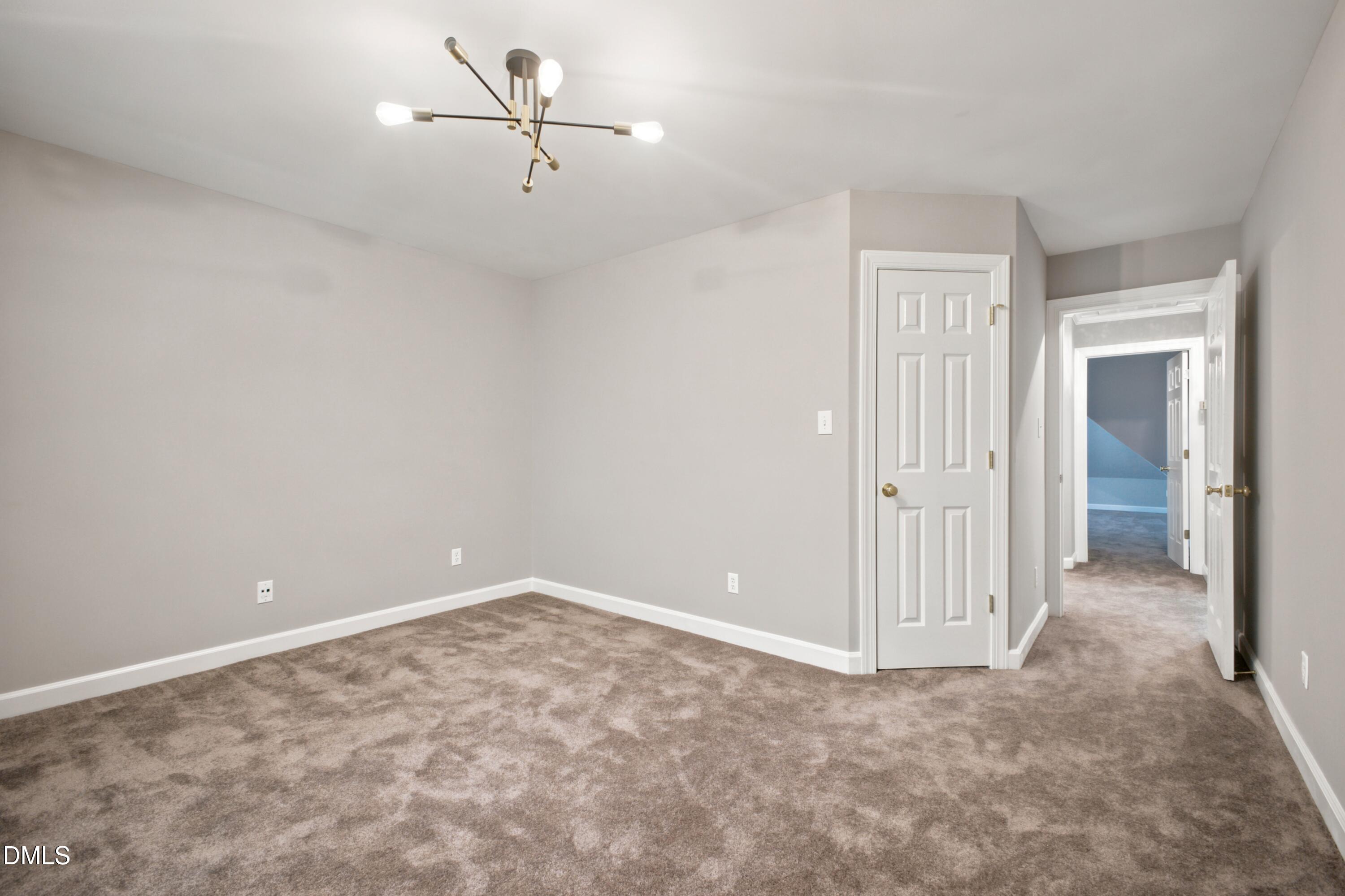 406 Cricketfield Lane Property Photo 43