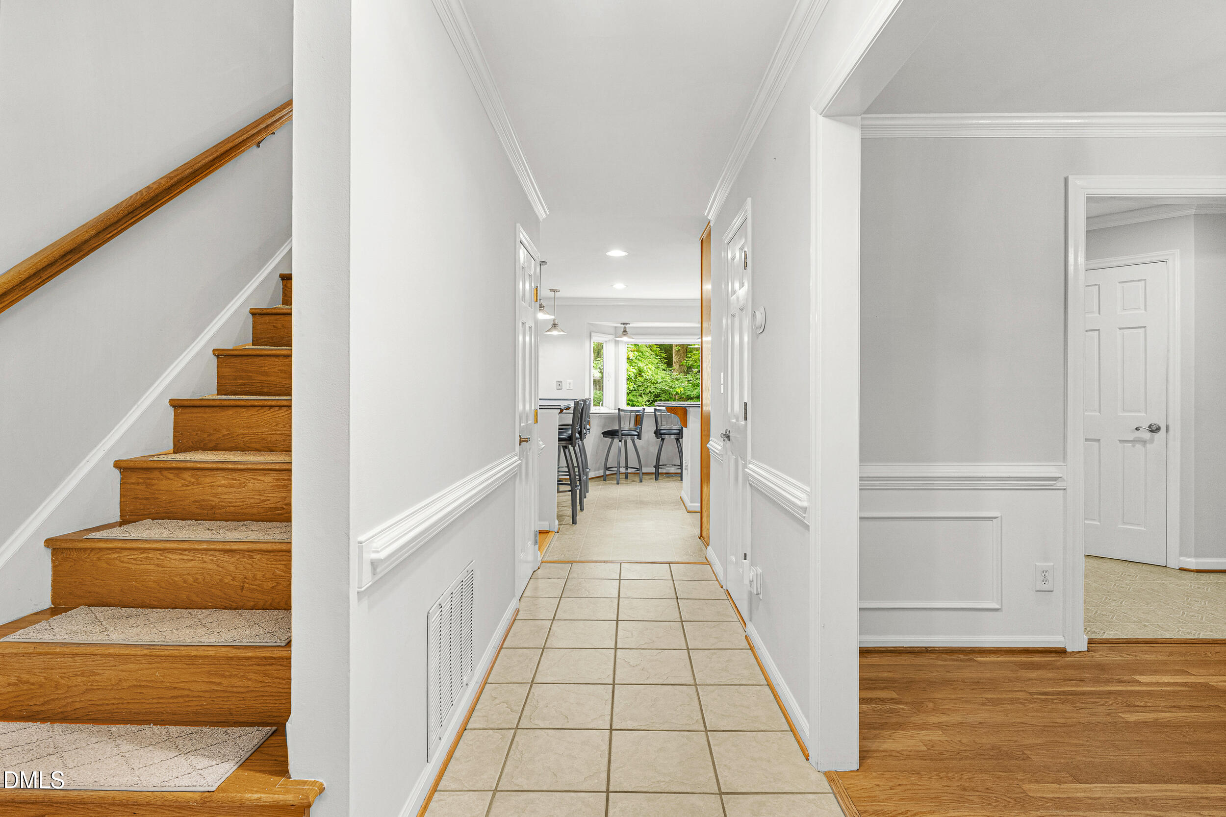 6709 Van Haven Drive Property Photo 9