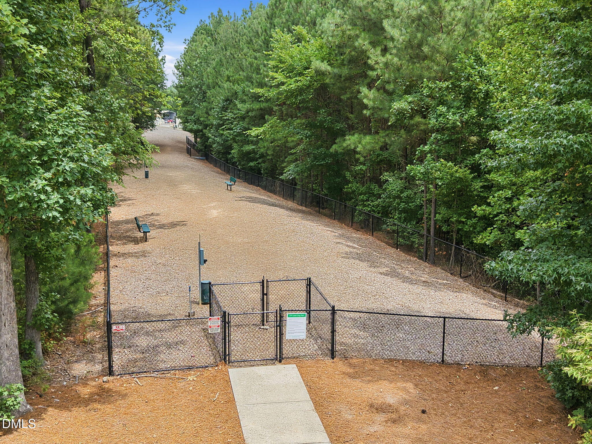 1006 Azimuth Drive Property Photo 46
