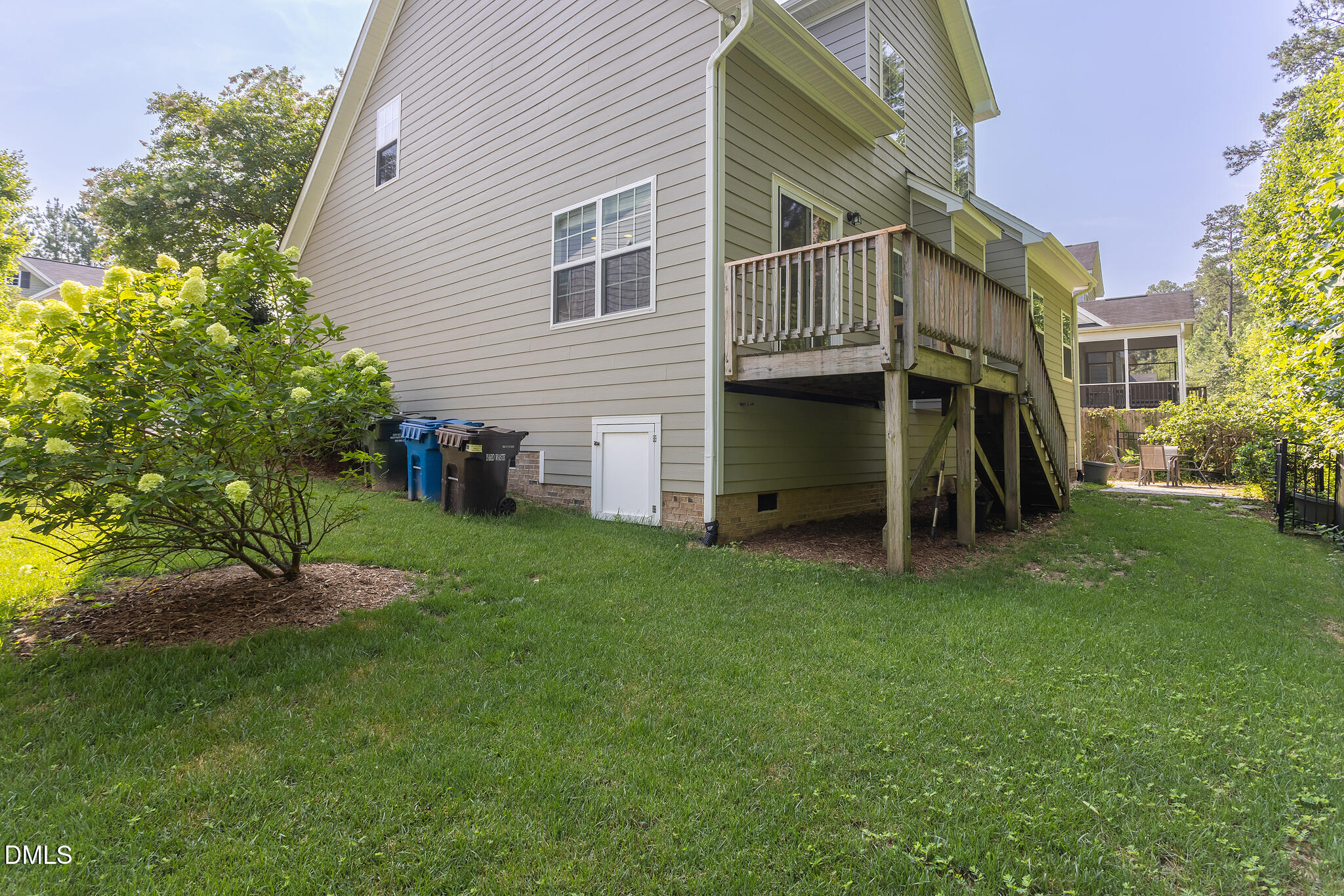 235 Strolling Way Property Photo 33