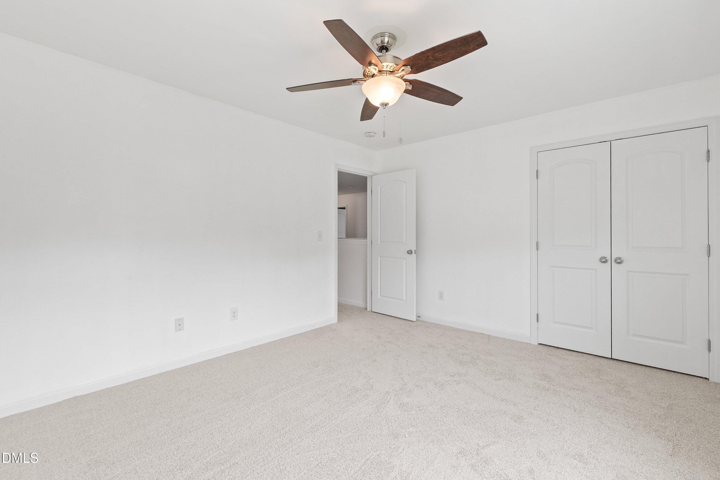 817 Edgeware Way Property Photo 48
