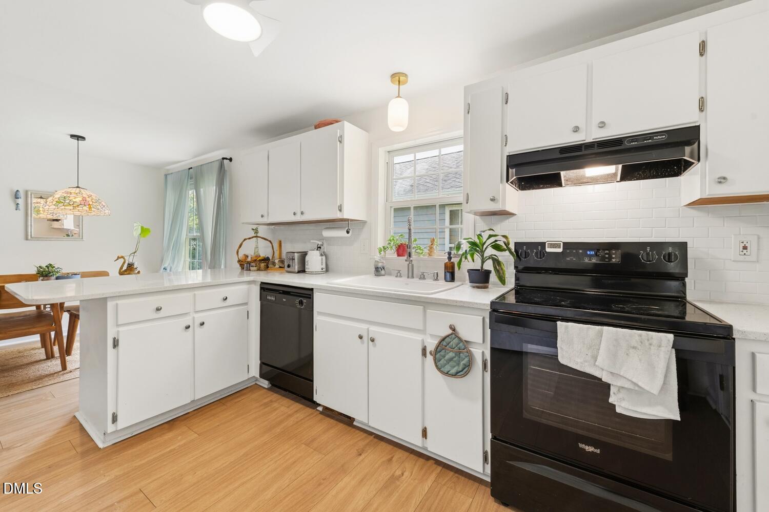 1207 Berkeley Street Property Photo 8