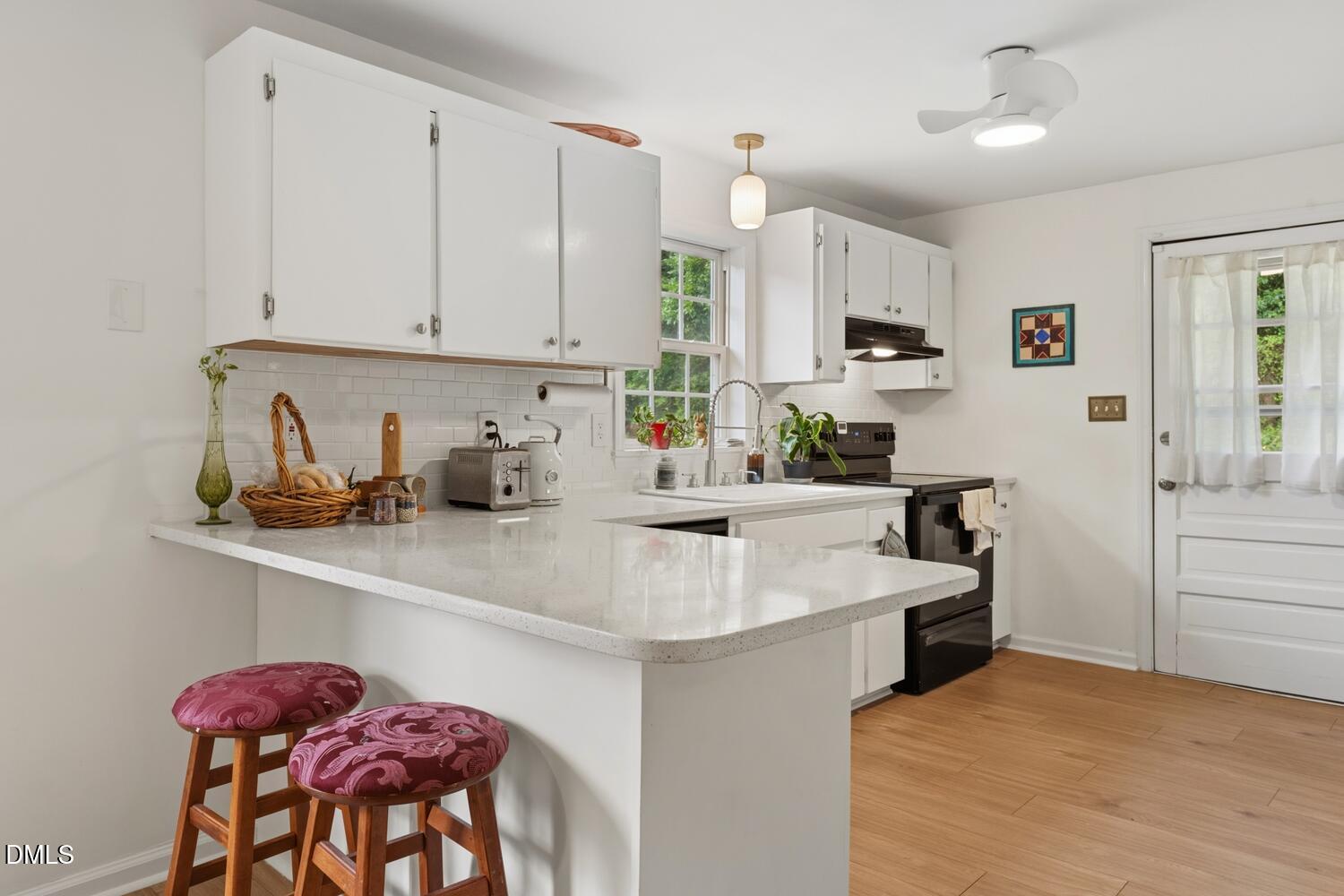 1207 Berkeley Street Property Photo 9