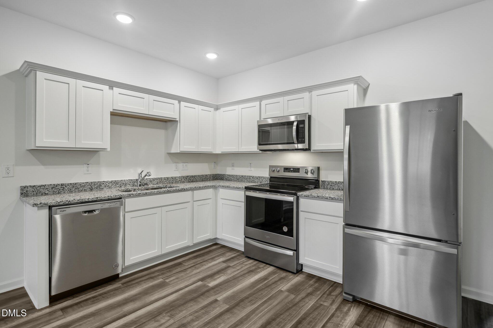 2229 Gln Xing Drive Property Photo 11
