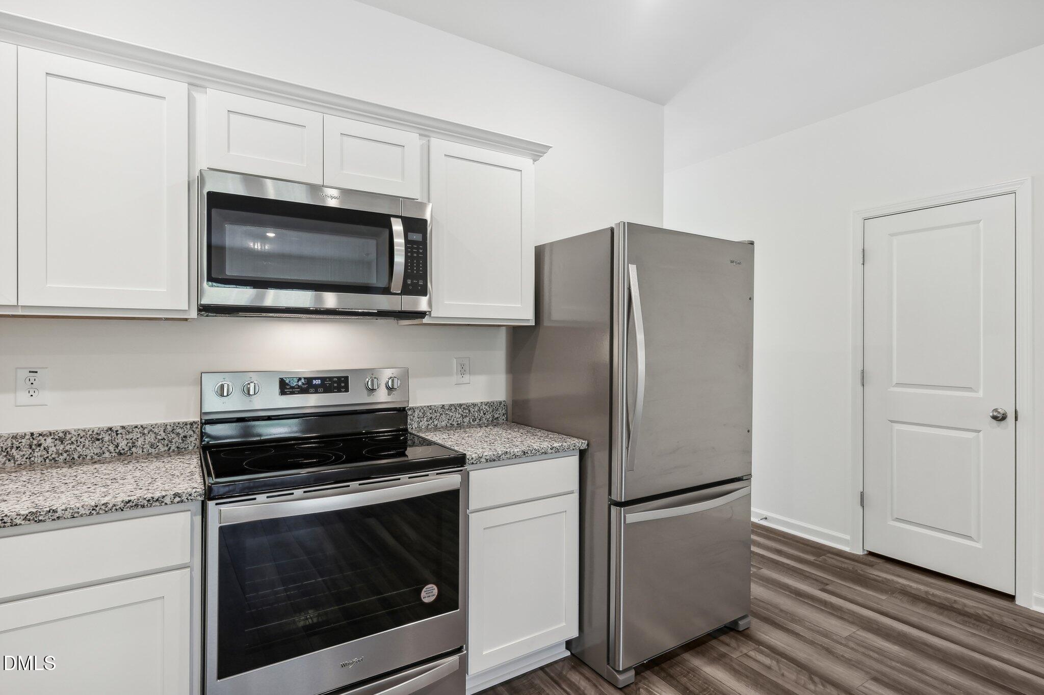2229 Gln Xing Drive Property Photo 13