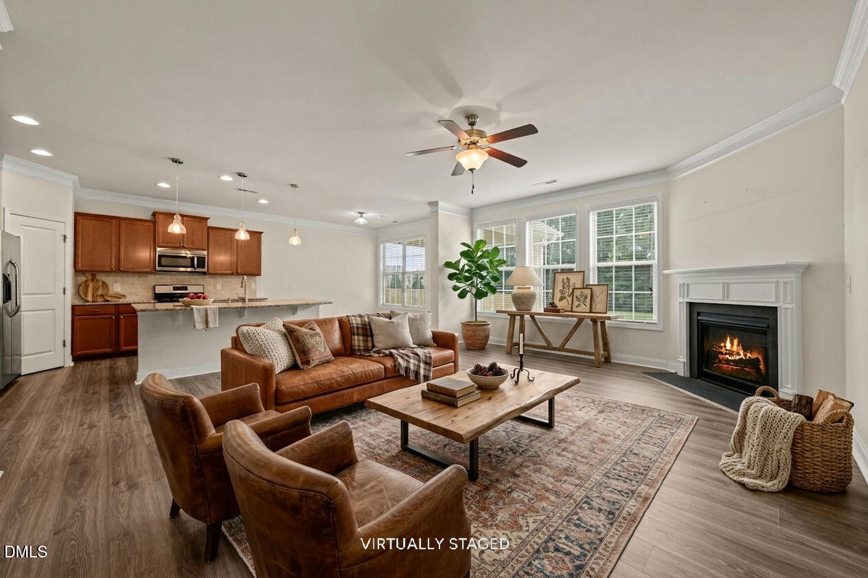 7419 Randshire Way Property Photo 3