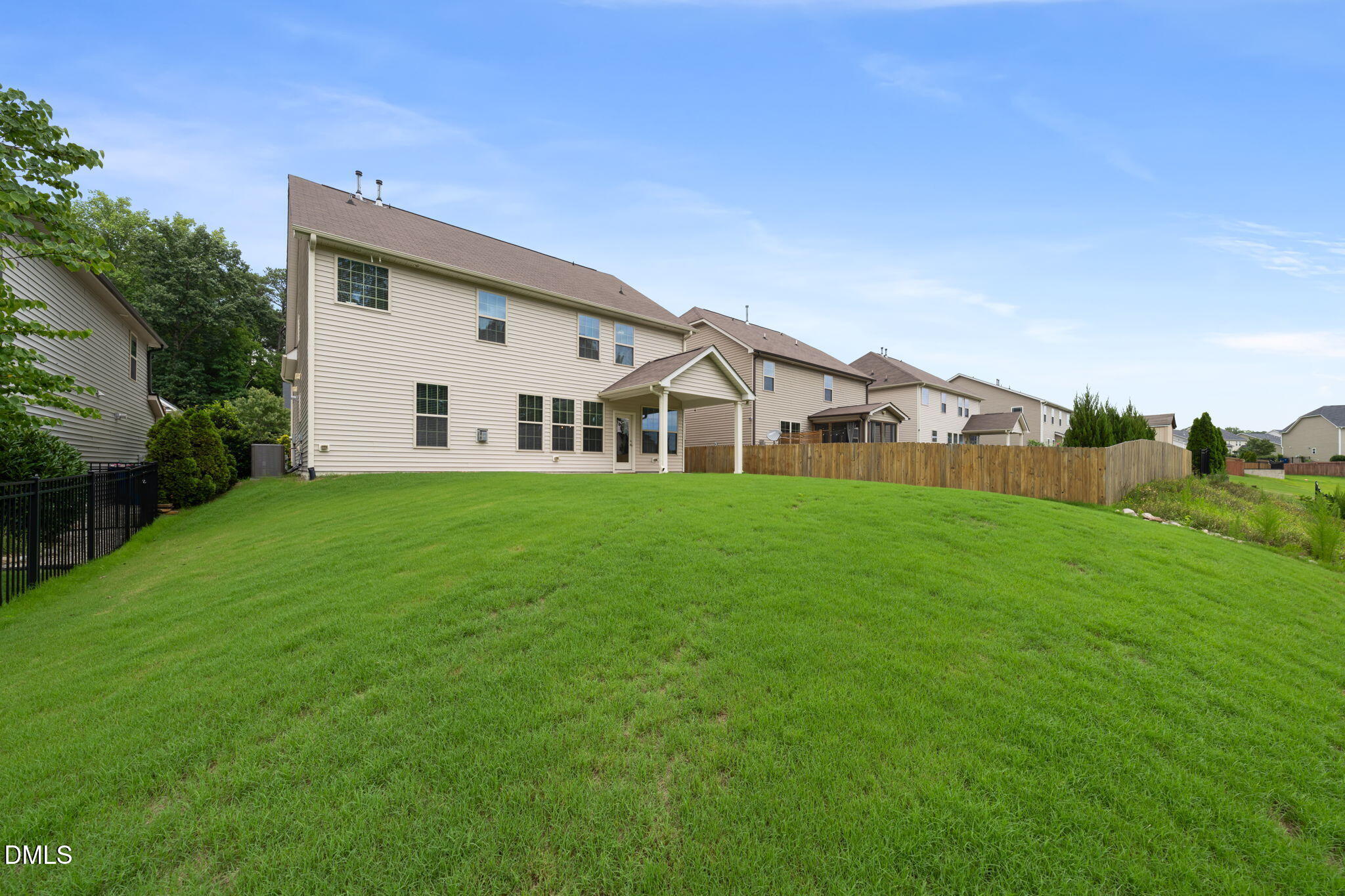 7419 Randshire Way Property Photo 15