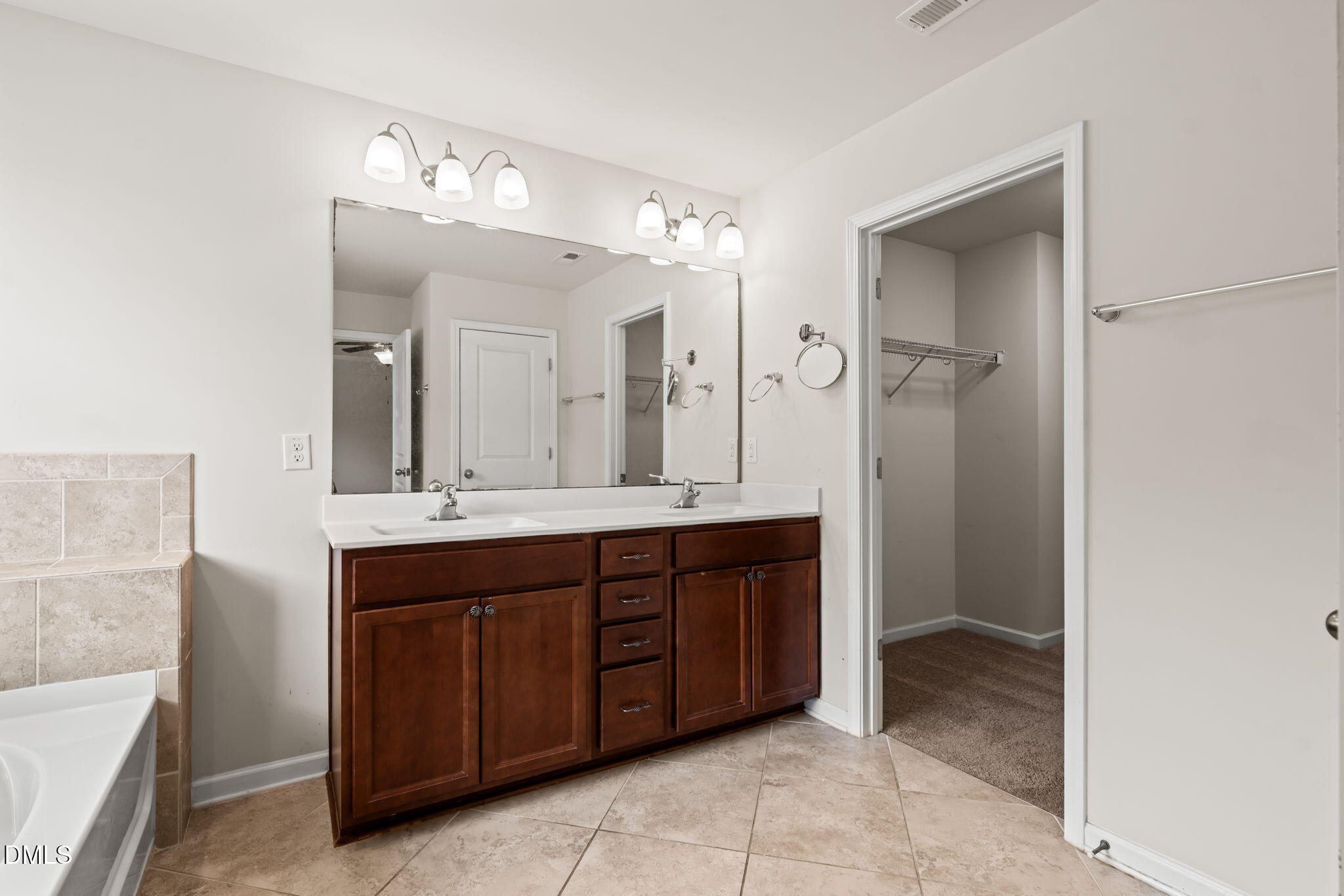 7419 Randshire Way Property Photo 43