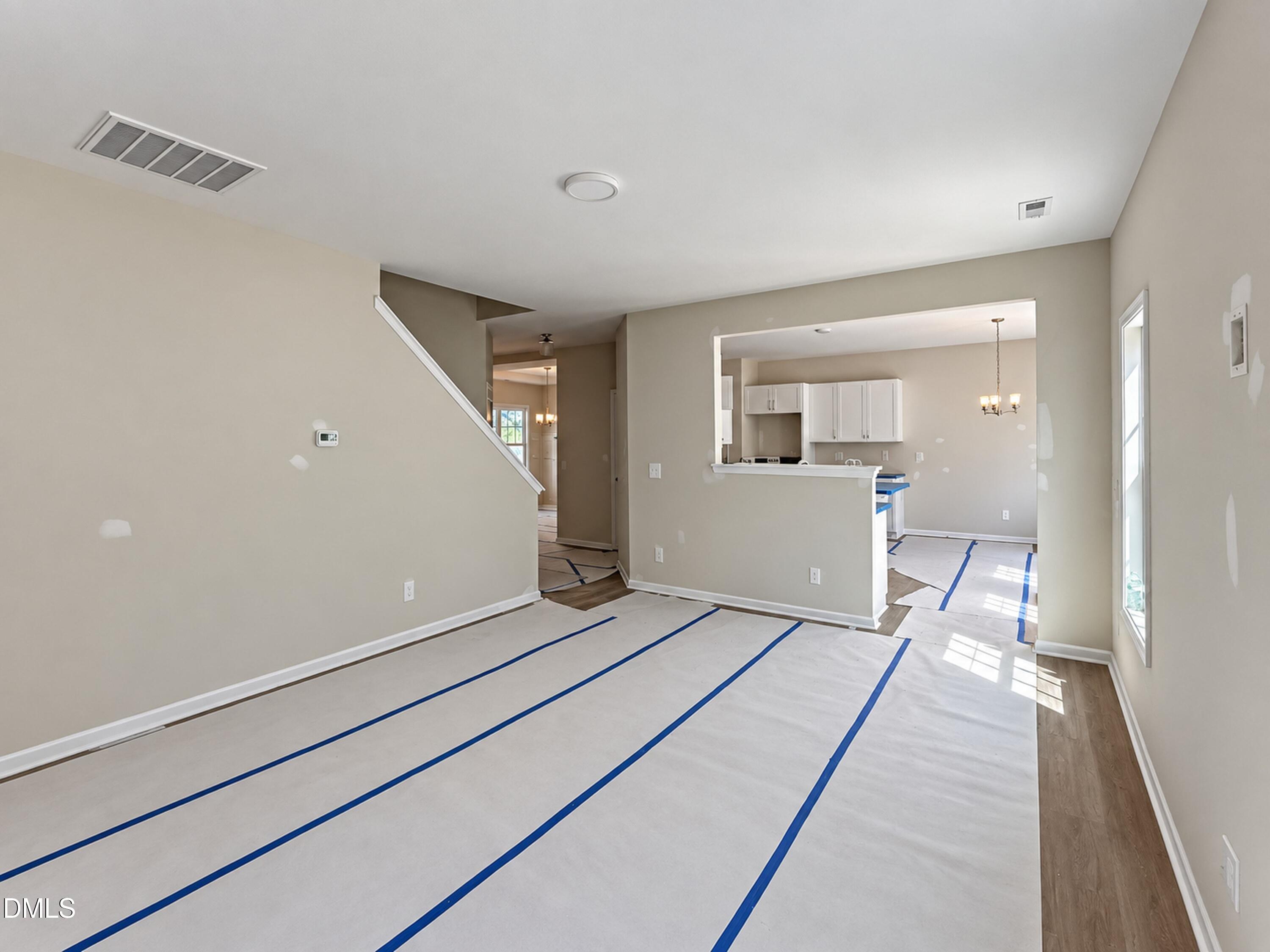 91 Crossvine Street (8) Property Photo 5