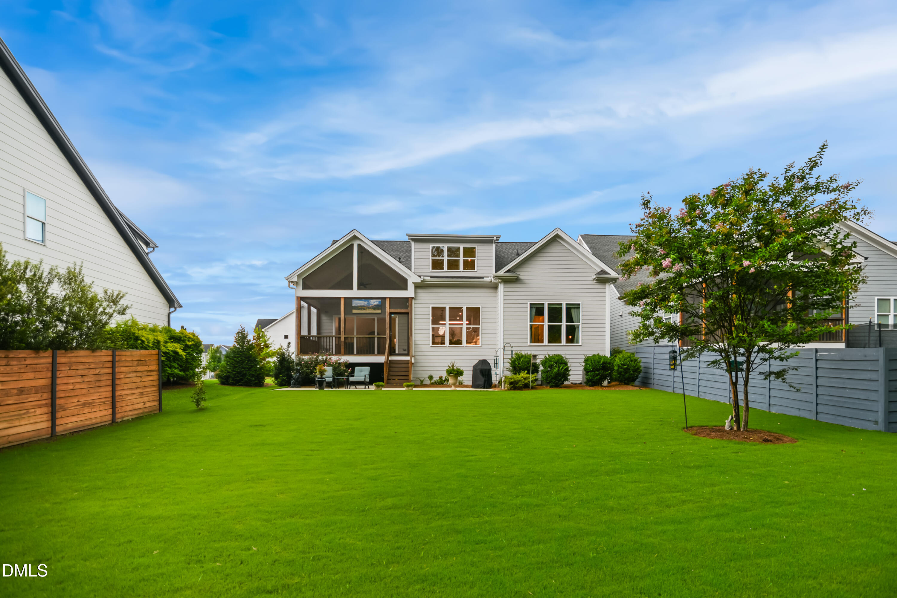 265 Tumbling River Drive Property Photo 41