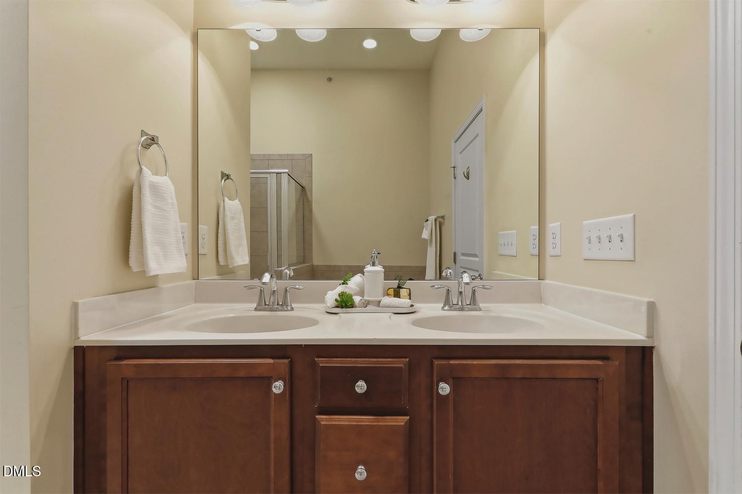 9137 Wooden Road Property Photo 27