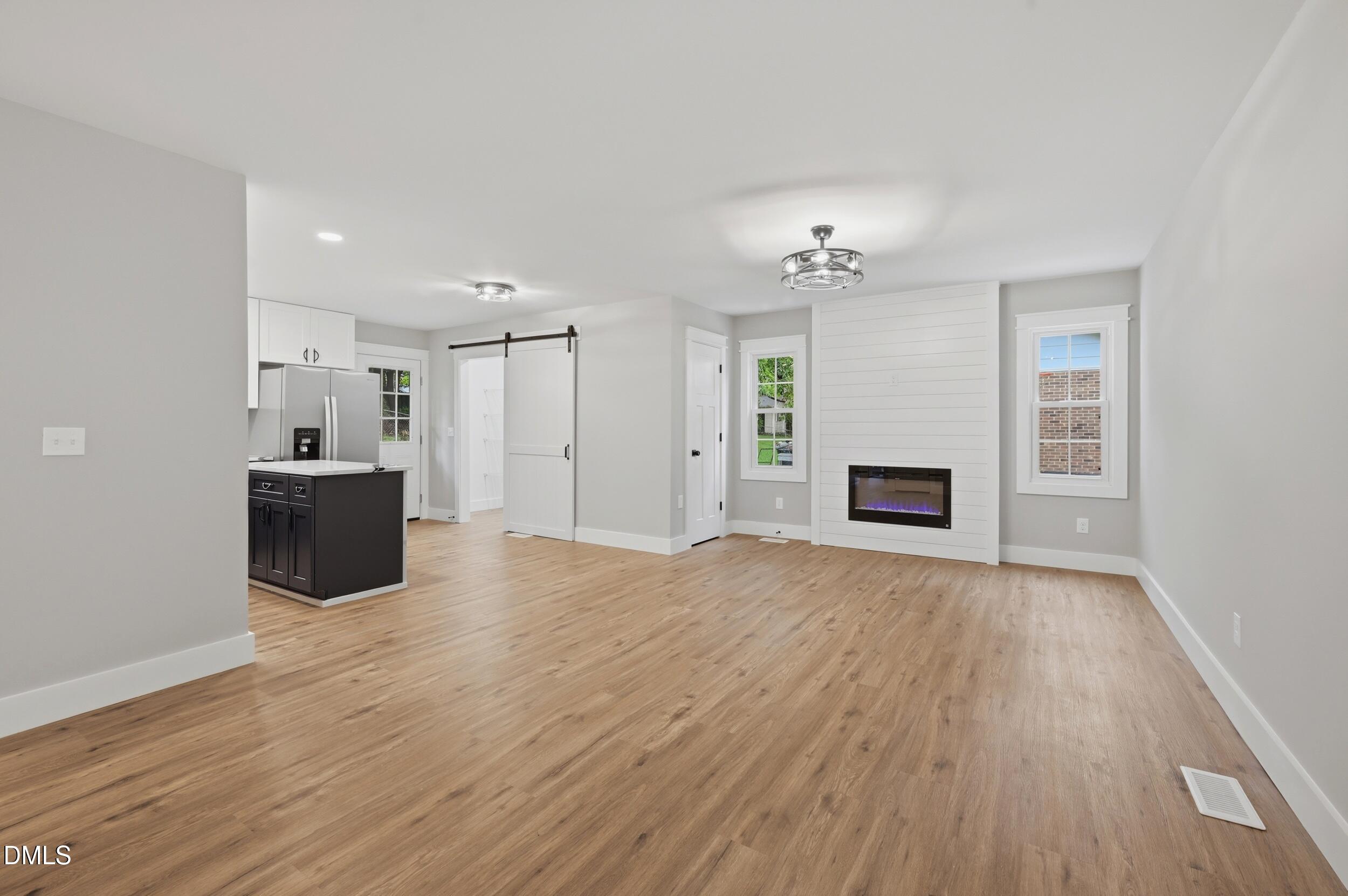 4123 Casa Street Property Photo 5