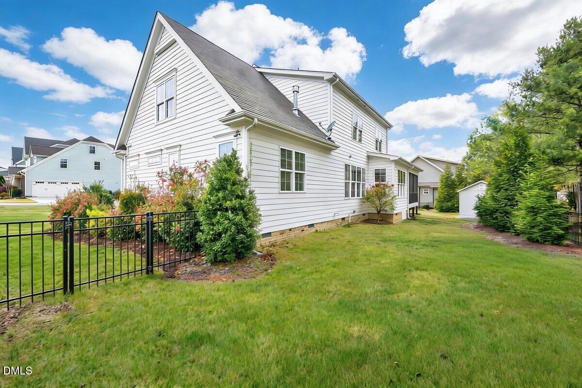 200 Character Drive Property Photo 66
