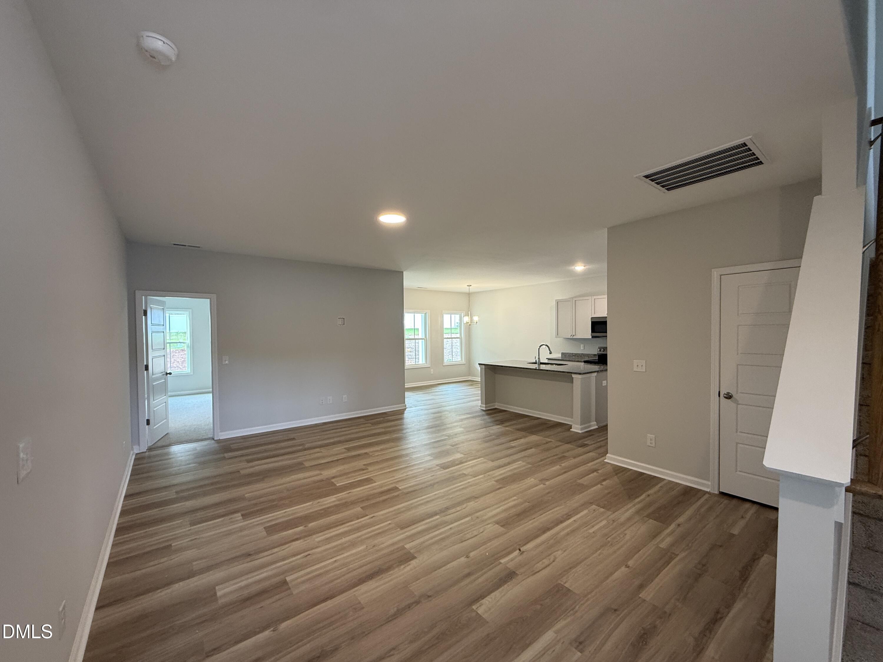 101 Crossvine Street (9) Property Photo 3
