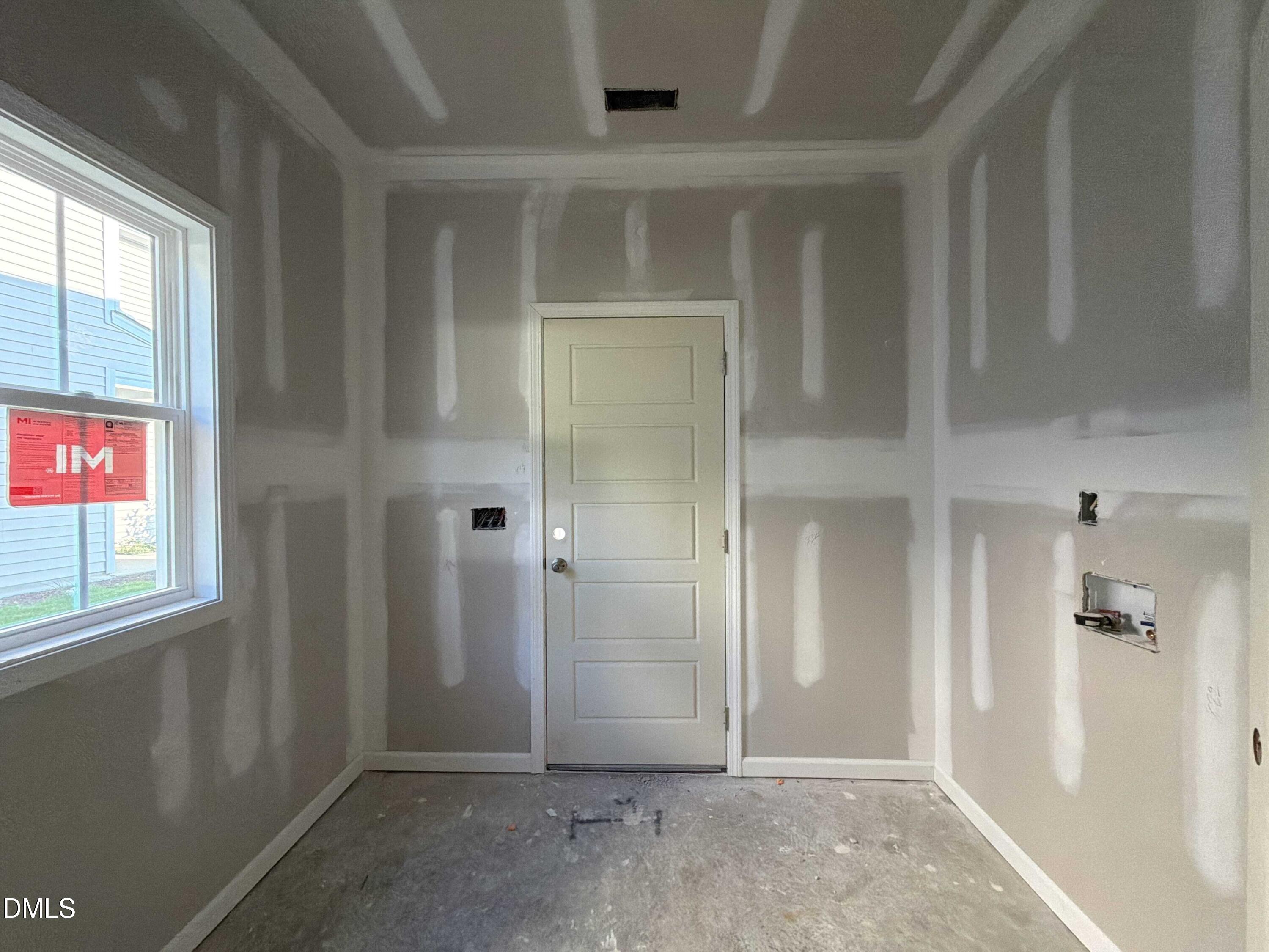 101 Crossvine Street (9) Property Photo 7