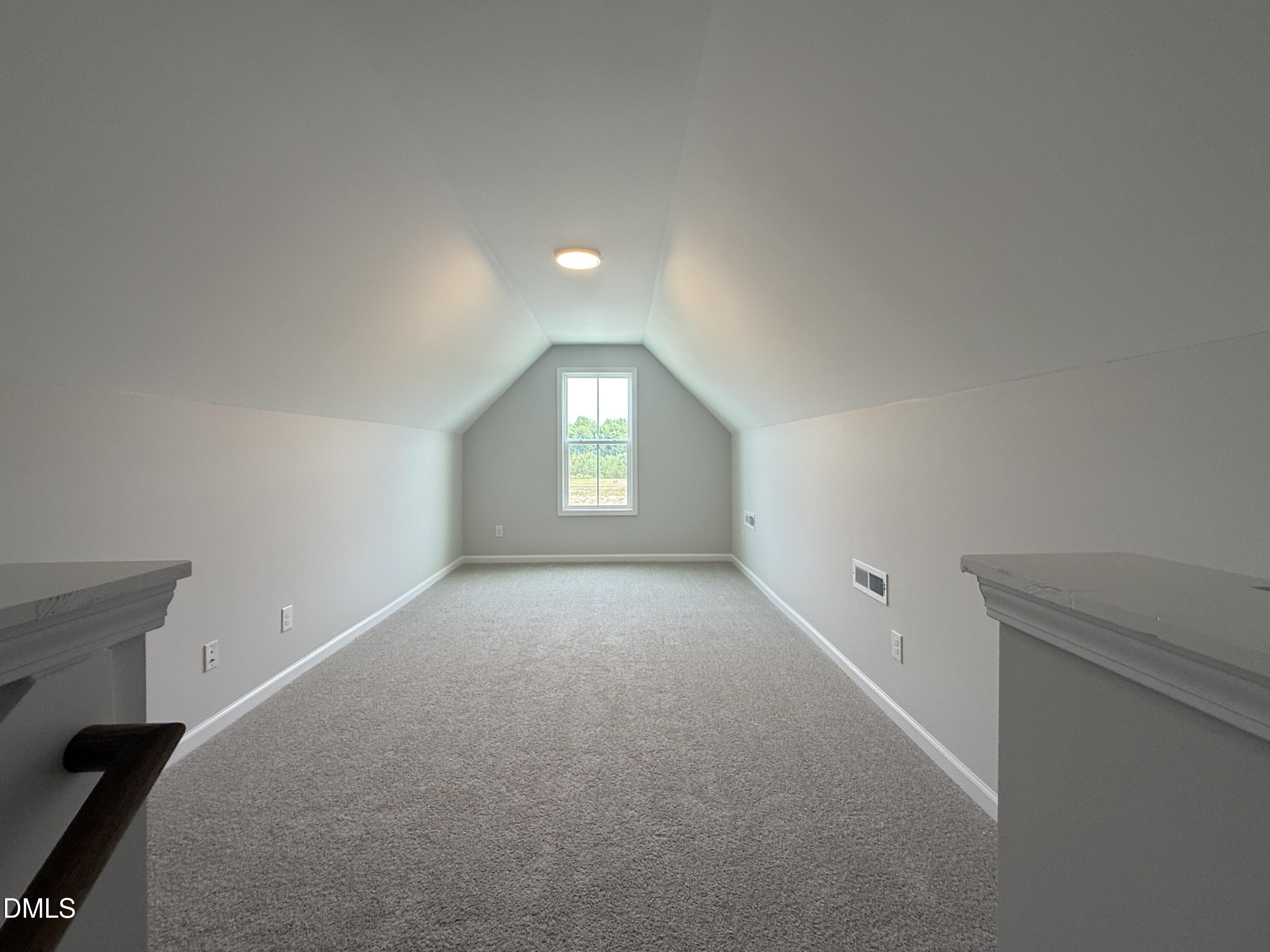 101 Crossvine Street (9) Property Photo 17