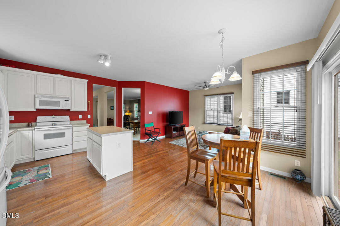 121 College Avenue Property Photo 22