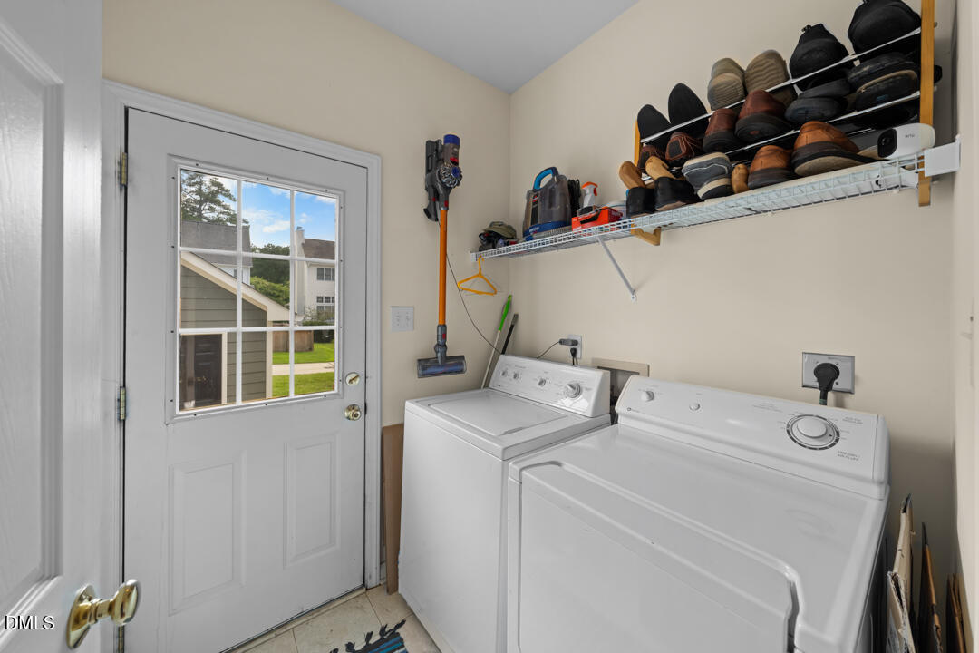 121 College Avenue Property Photo 26