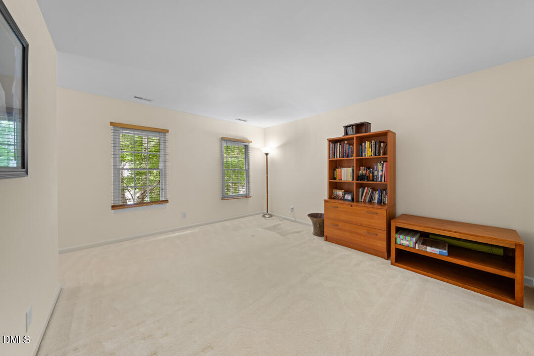121 College Avenue Property Photo 28