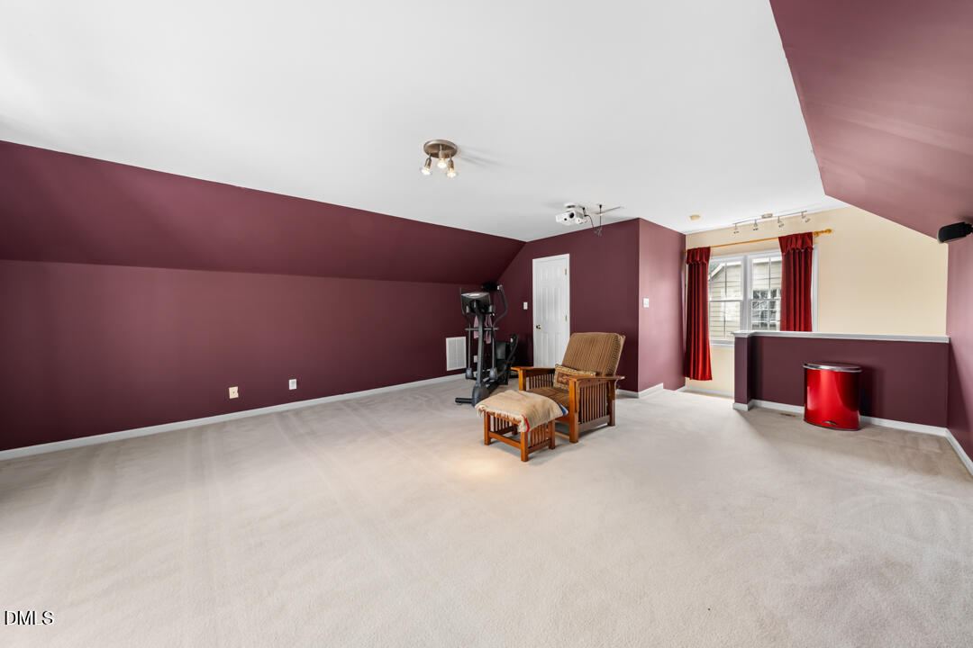 121 College Avenue Property Photo 35