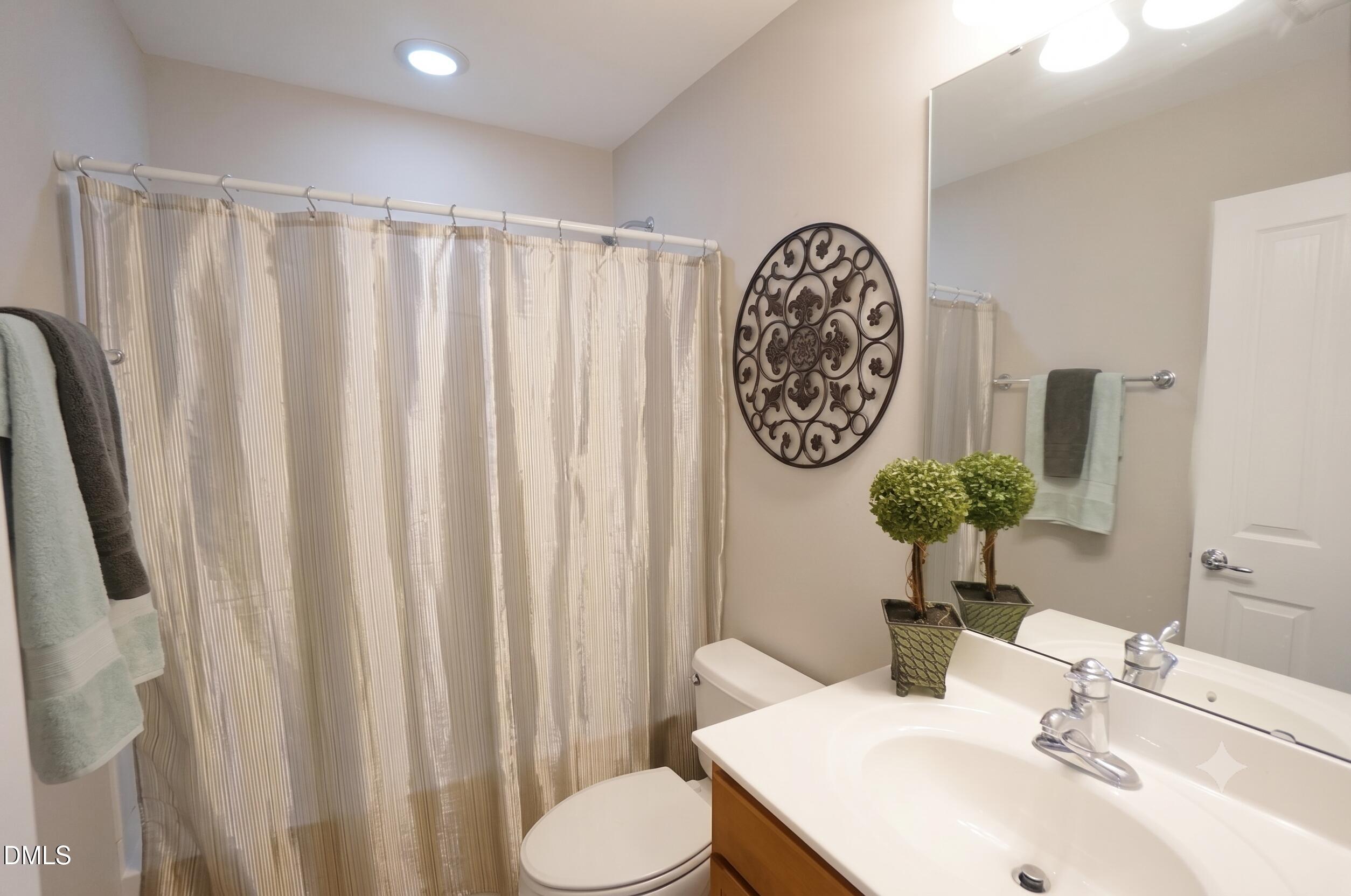 8616 Redcrest Place Property Photo 11
