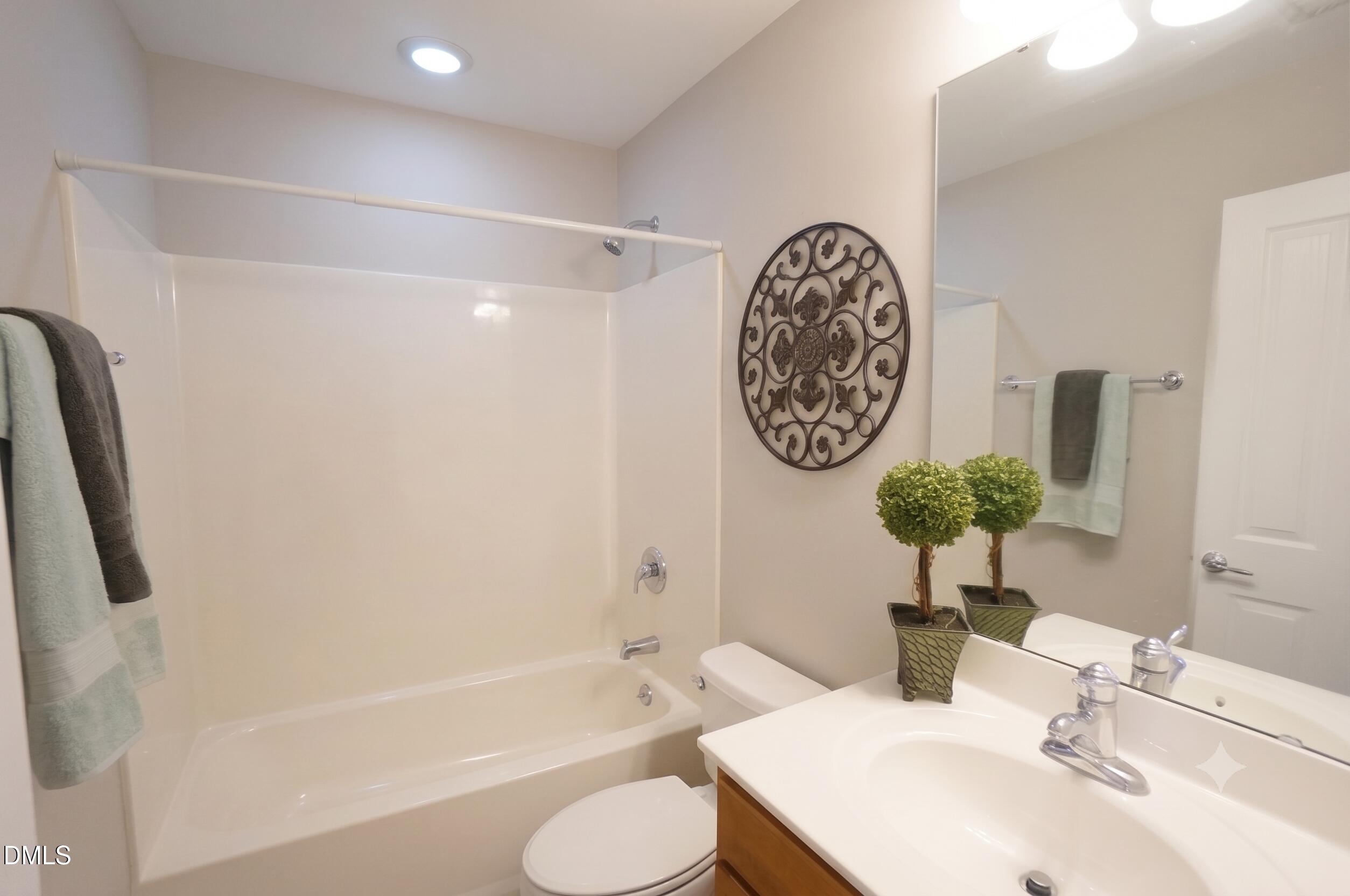 8616 Redcrest Place Property Photo 12