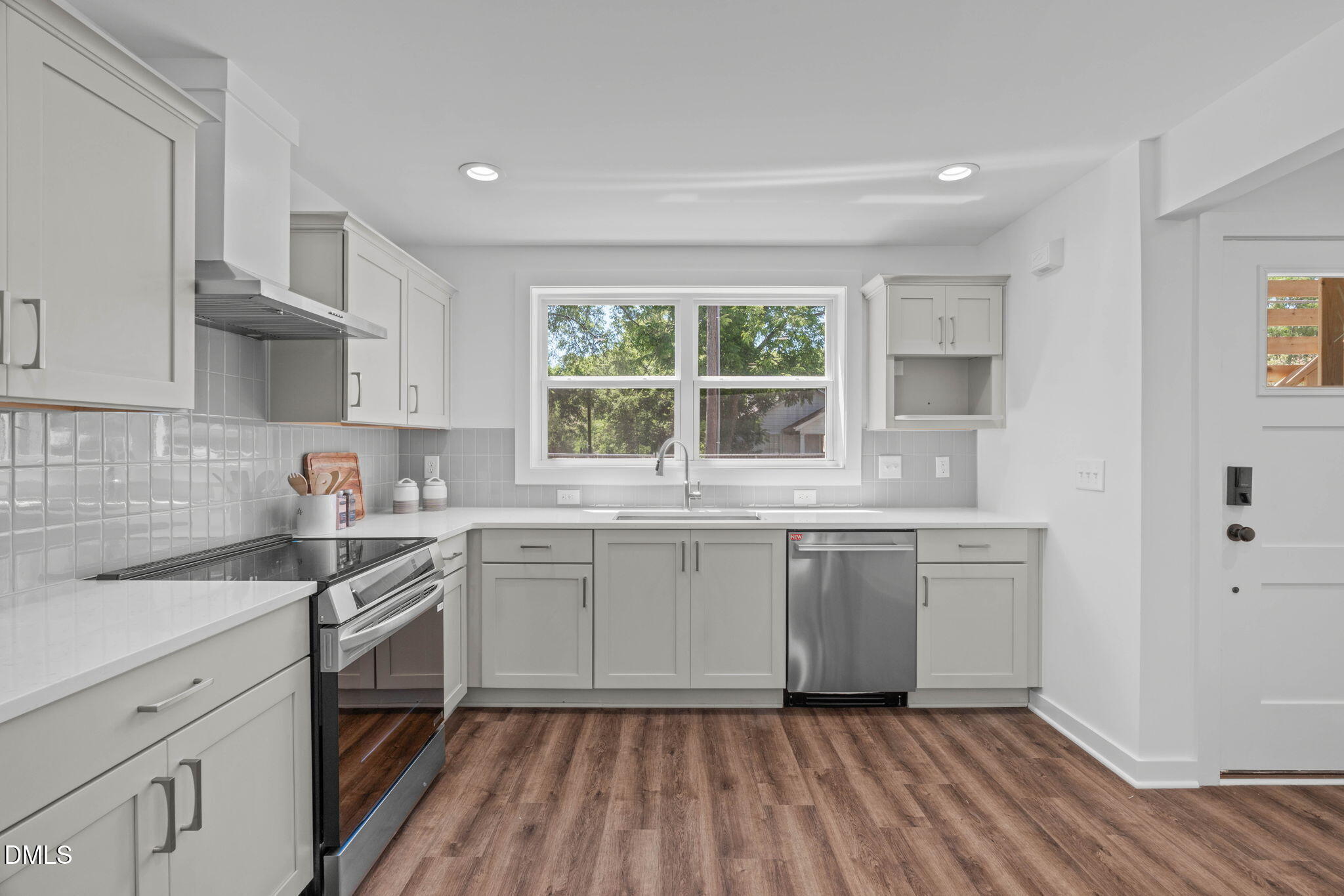 1107 Camden Avenue B Property Photo 8