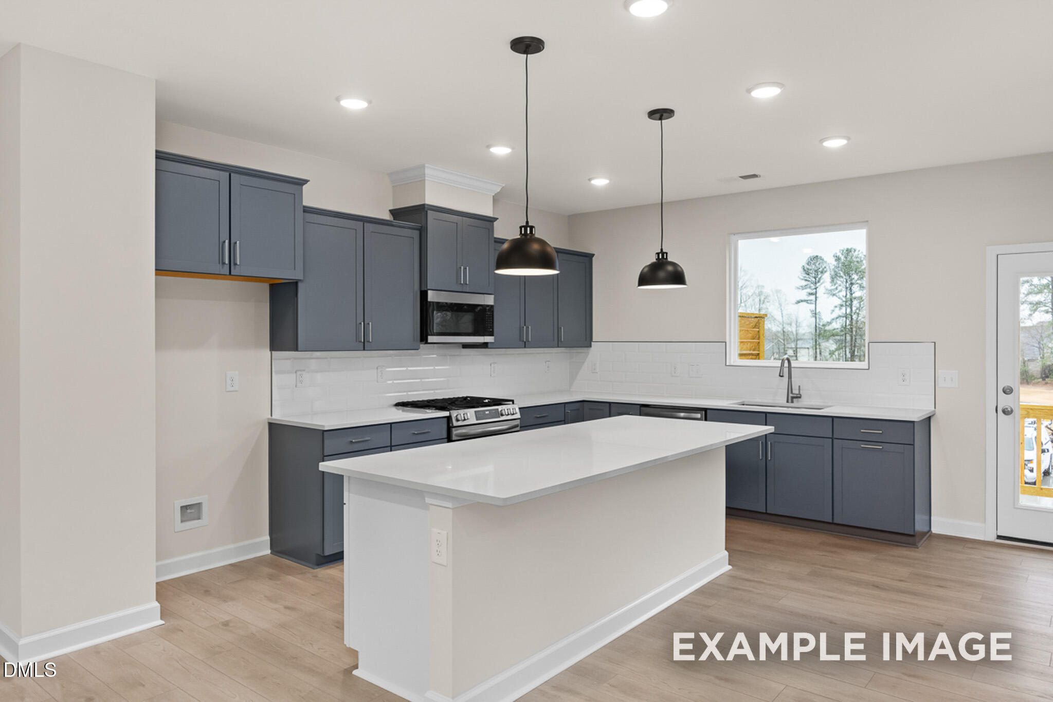113 Broadway Street Property Photo 1