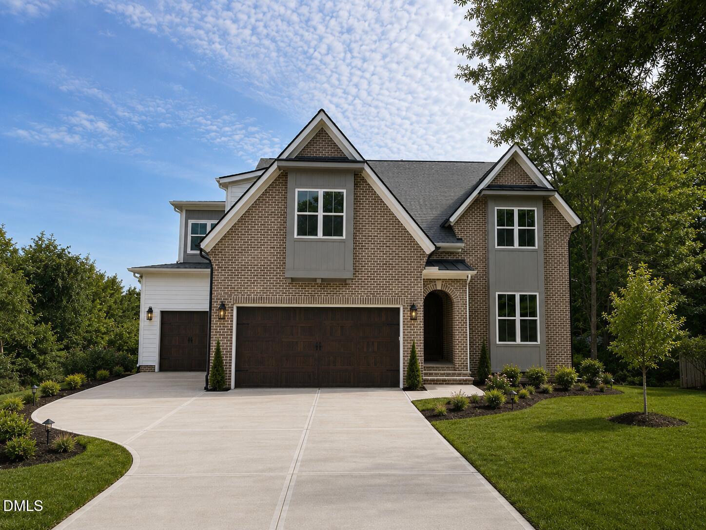 1005 Broyhill Hall Court Property Photo 1