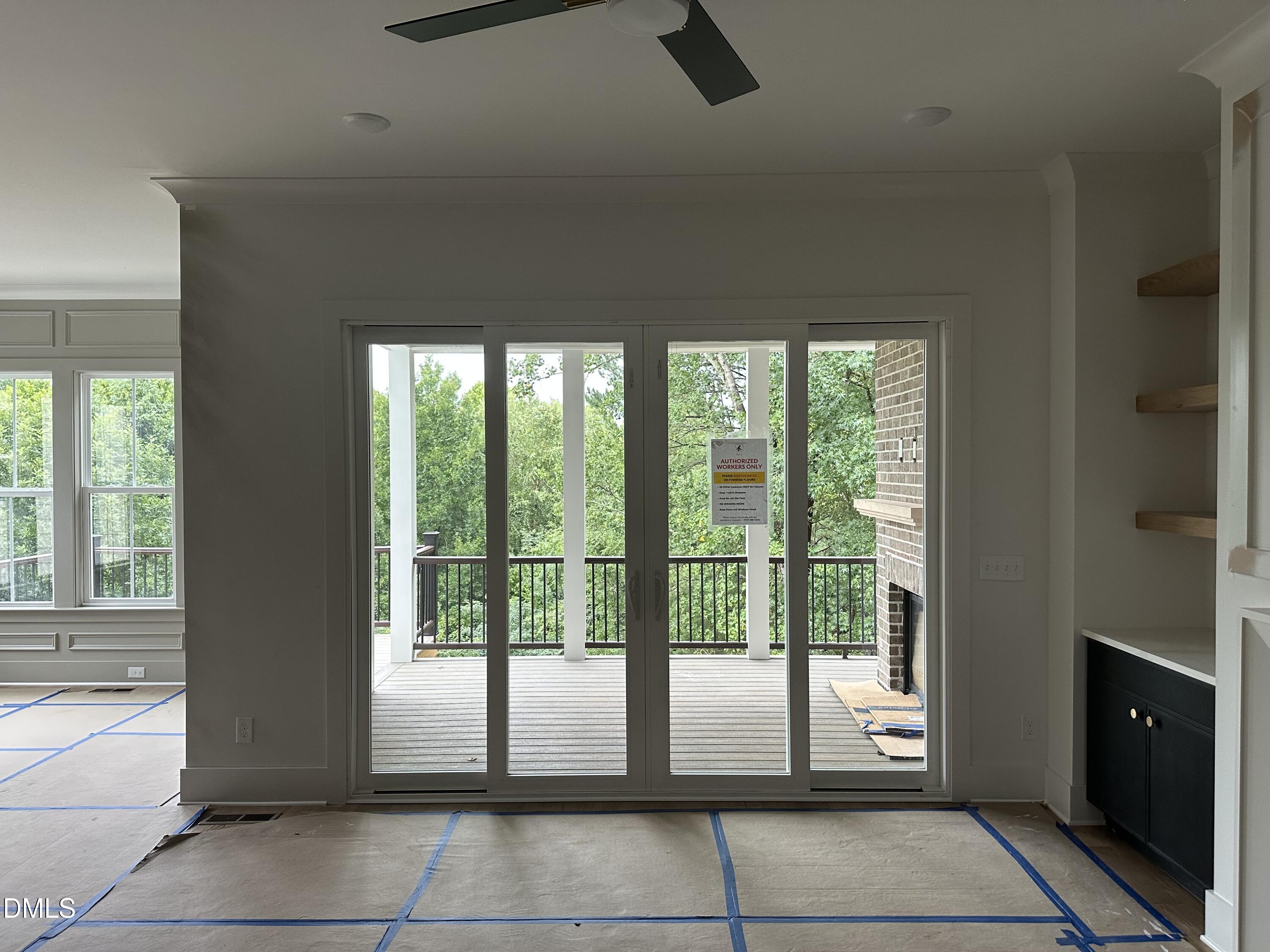 1005 Broyhill Hall Court Property Photo 7