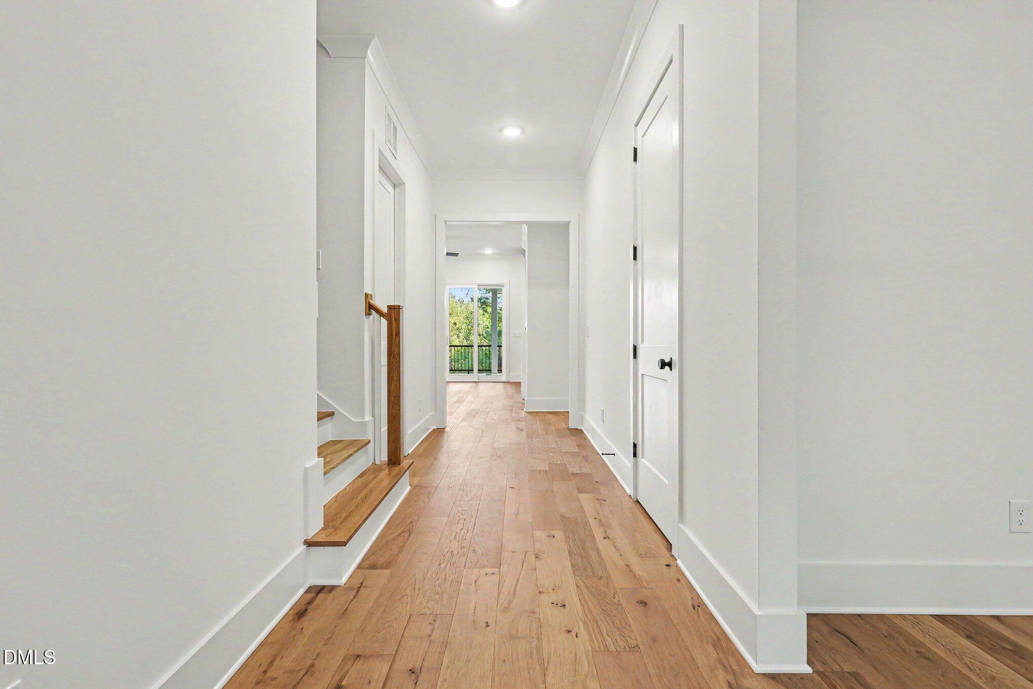 1005 Broyhill Hall Court Property Photo 22