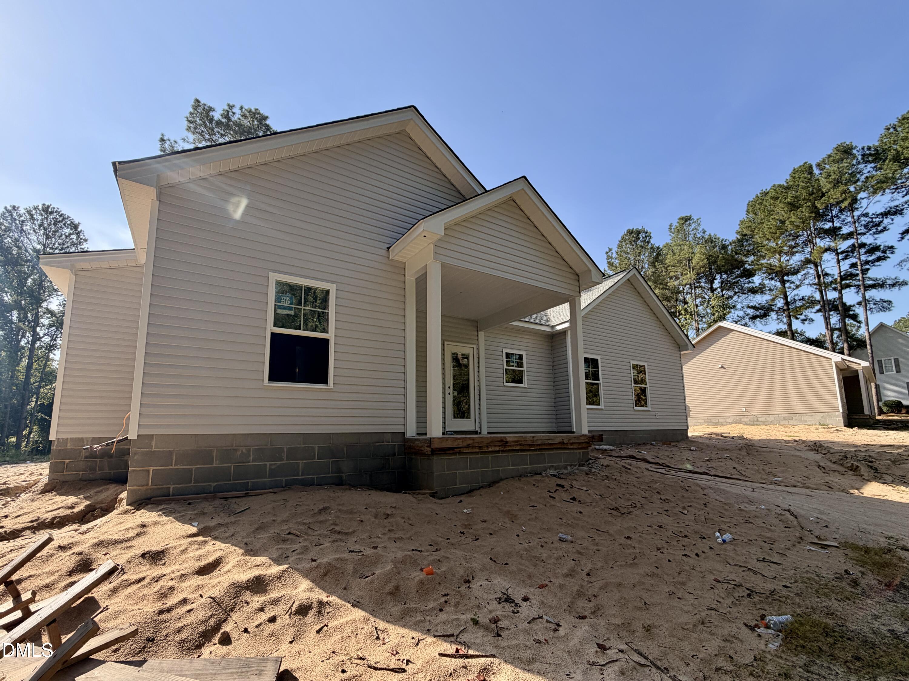 1702 Walnut Run Drive Property Photo 4