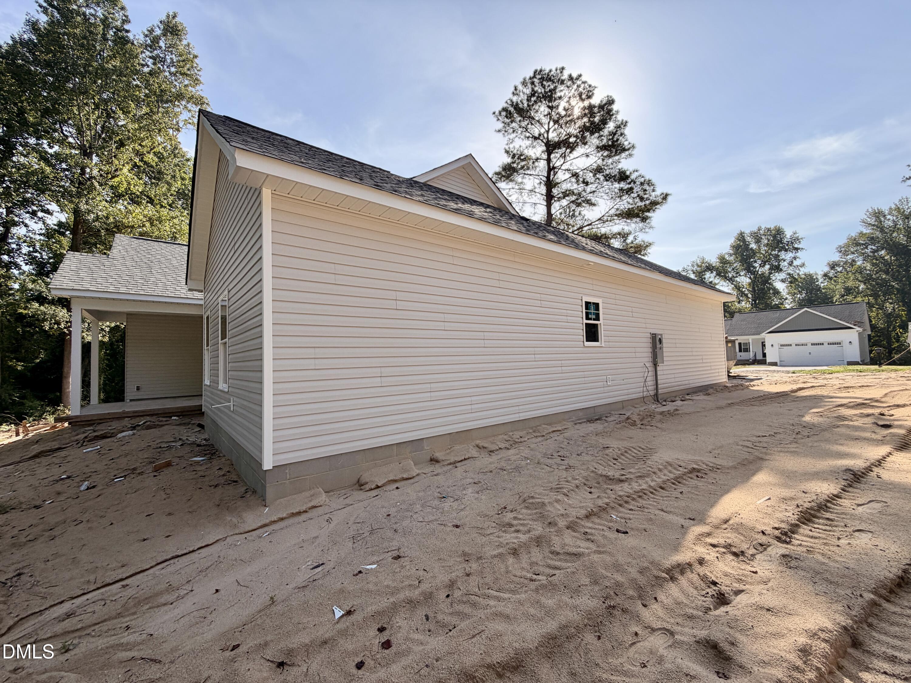 1702 Walnut Run Drive Property Photo 5