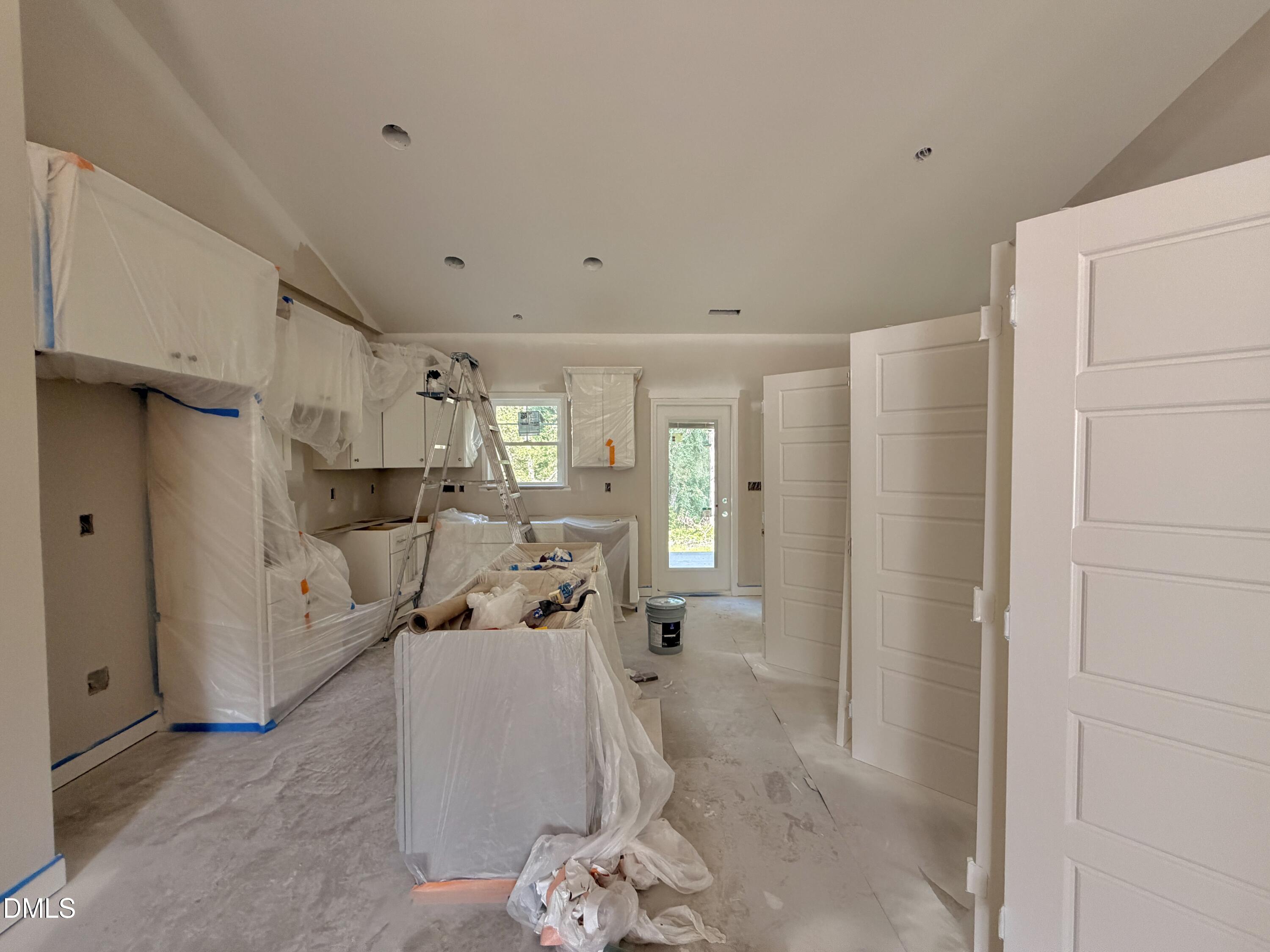 1702 Walnut Run Drive Property Photo 7