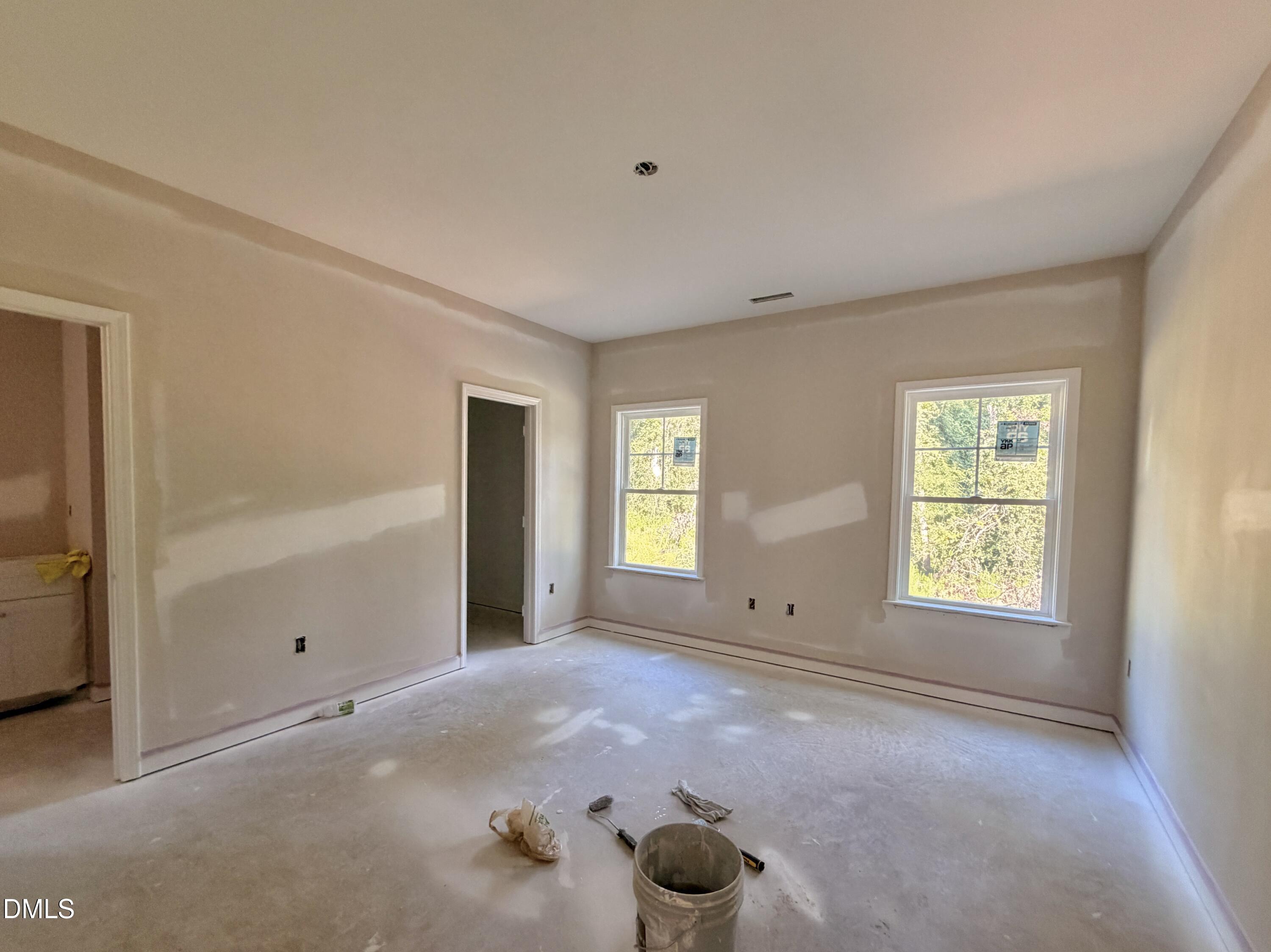 1702 Walnut Run Drive Property Photo 8