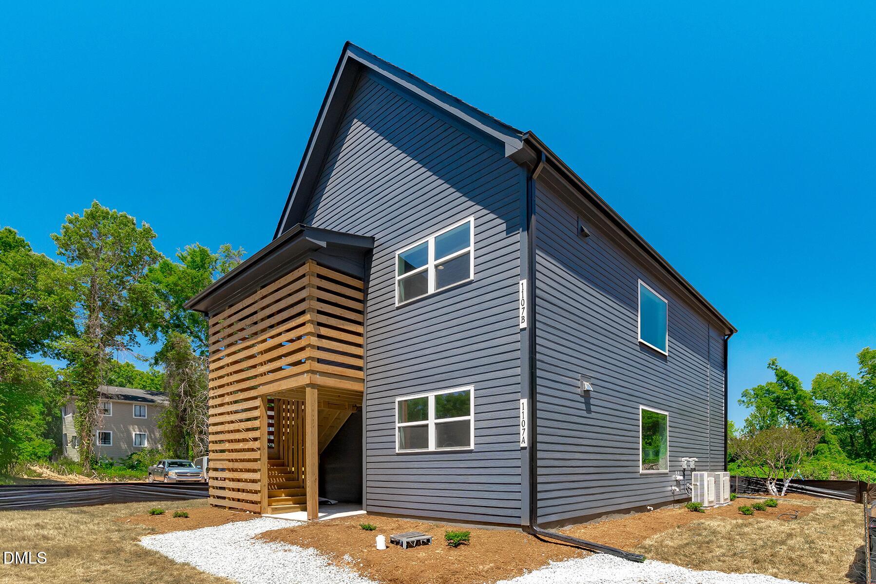 1103 Camden Avenue C Property Photo 1