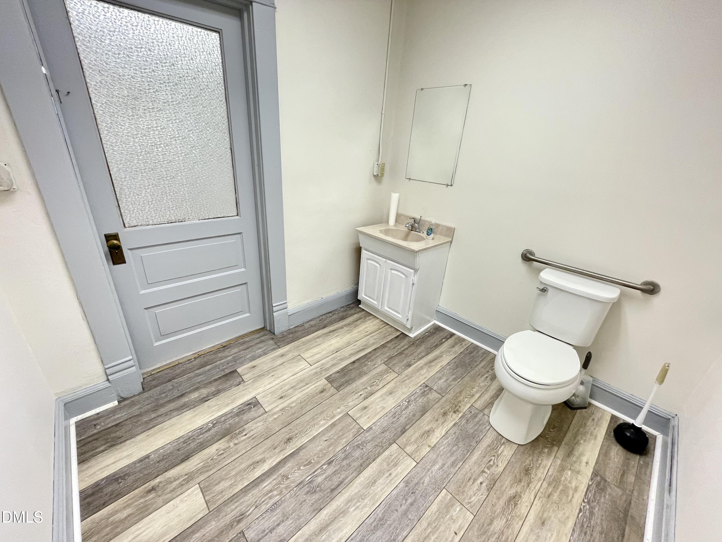 104 E Horton Street Property Photo 7