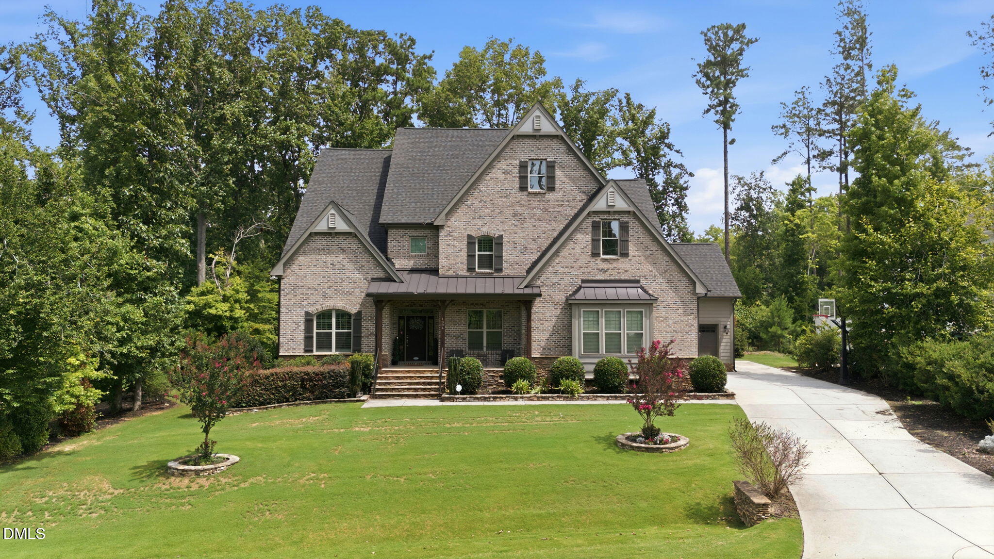 1804 Banks View Drive Property Photo 1