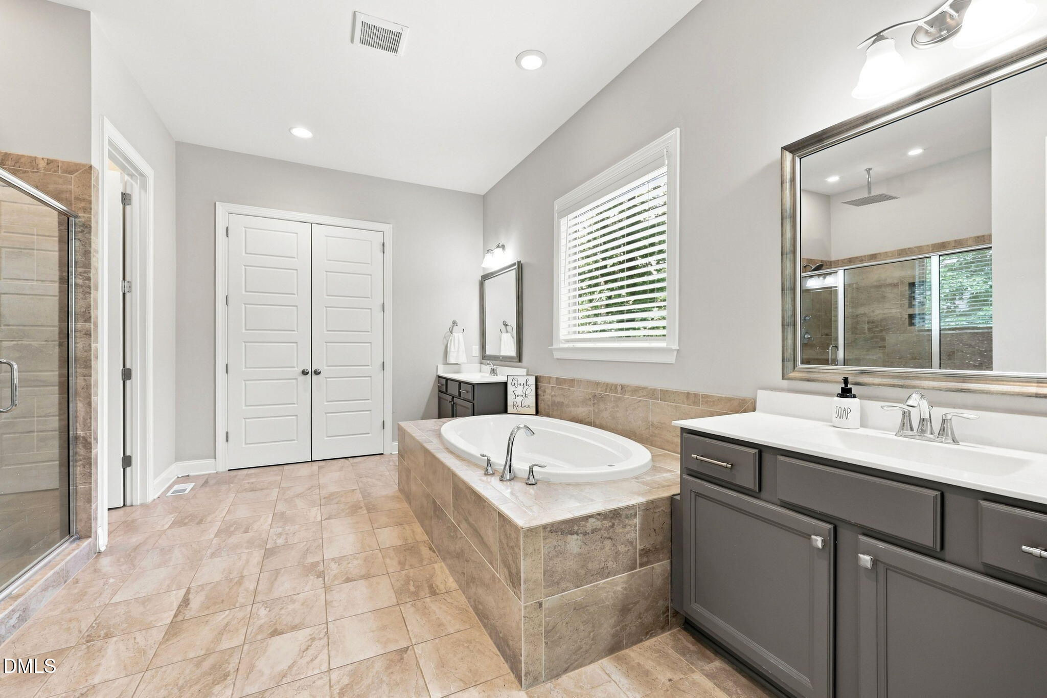 1804 Banks View Drive Property Photo 40