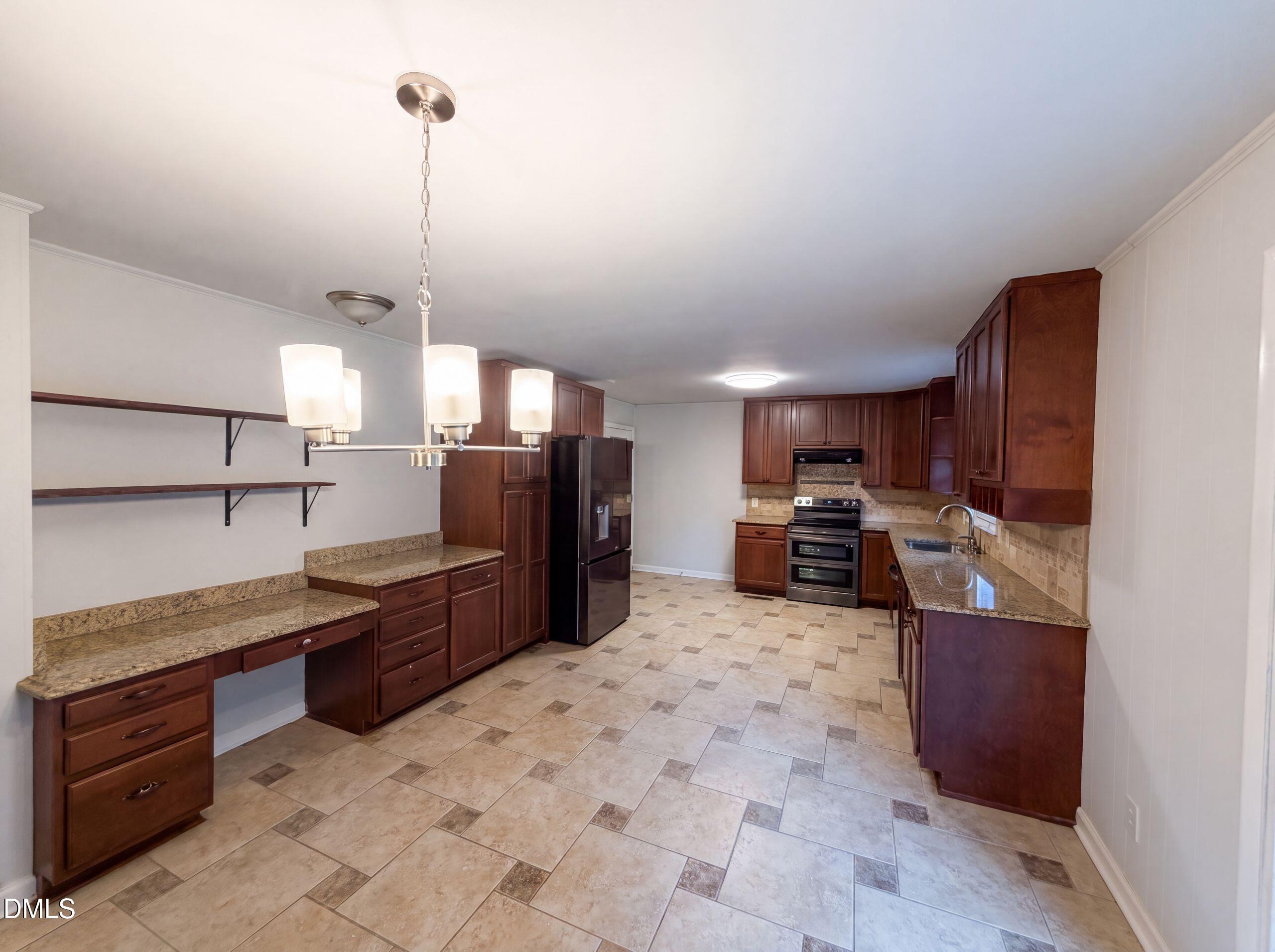 407 Lamesa Drive Property Photo 2