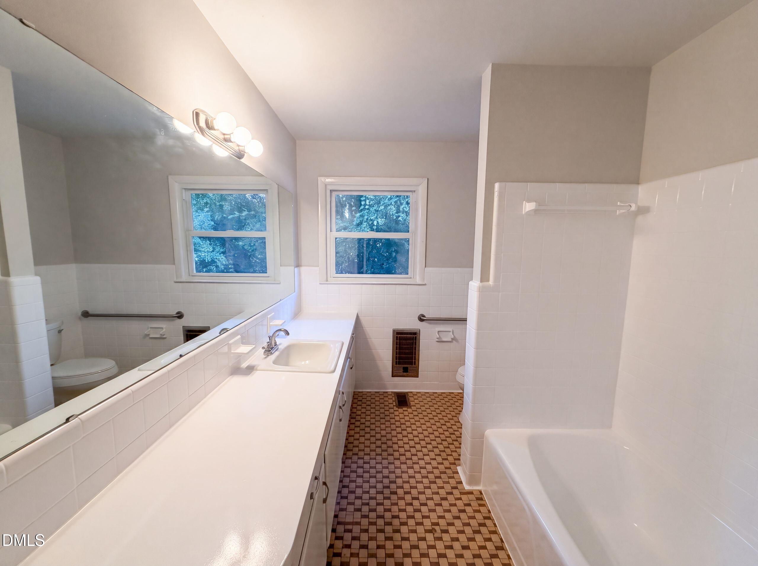 407 Lamesa Drive Property Photo 11