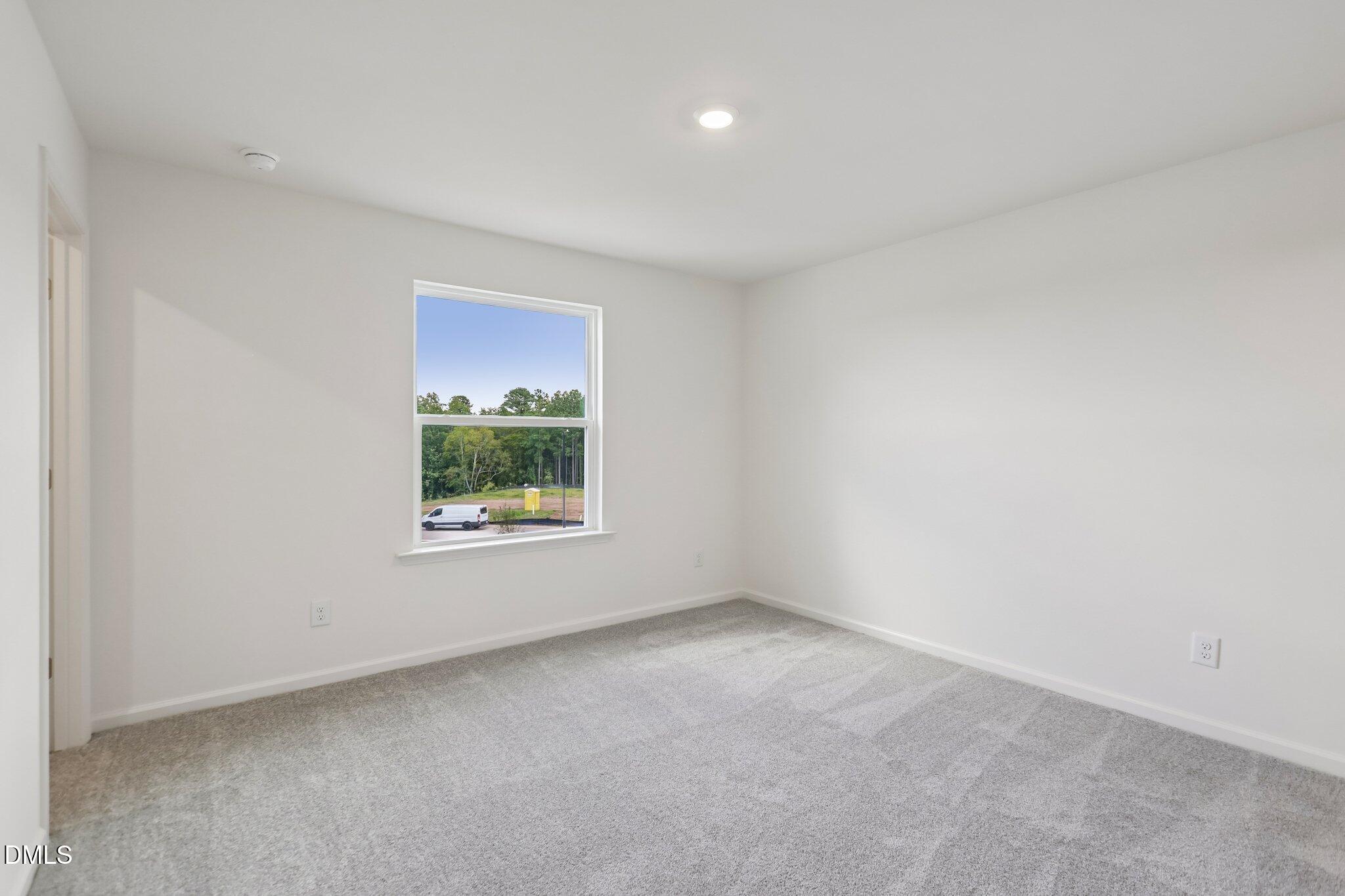 2043 Oakdale Drive Property Photo 11