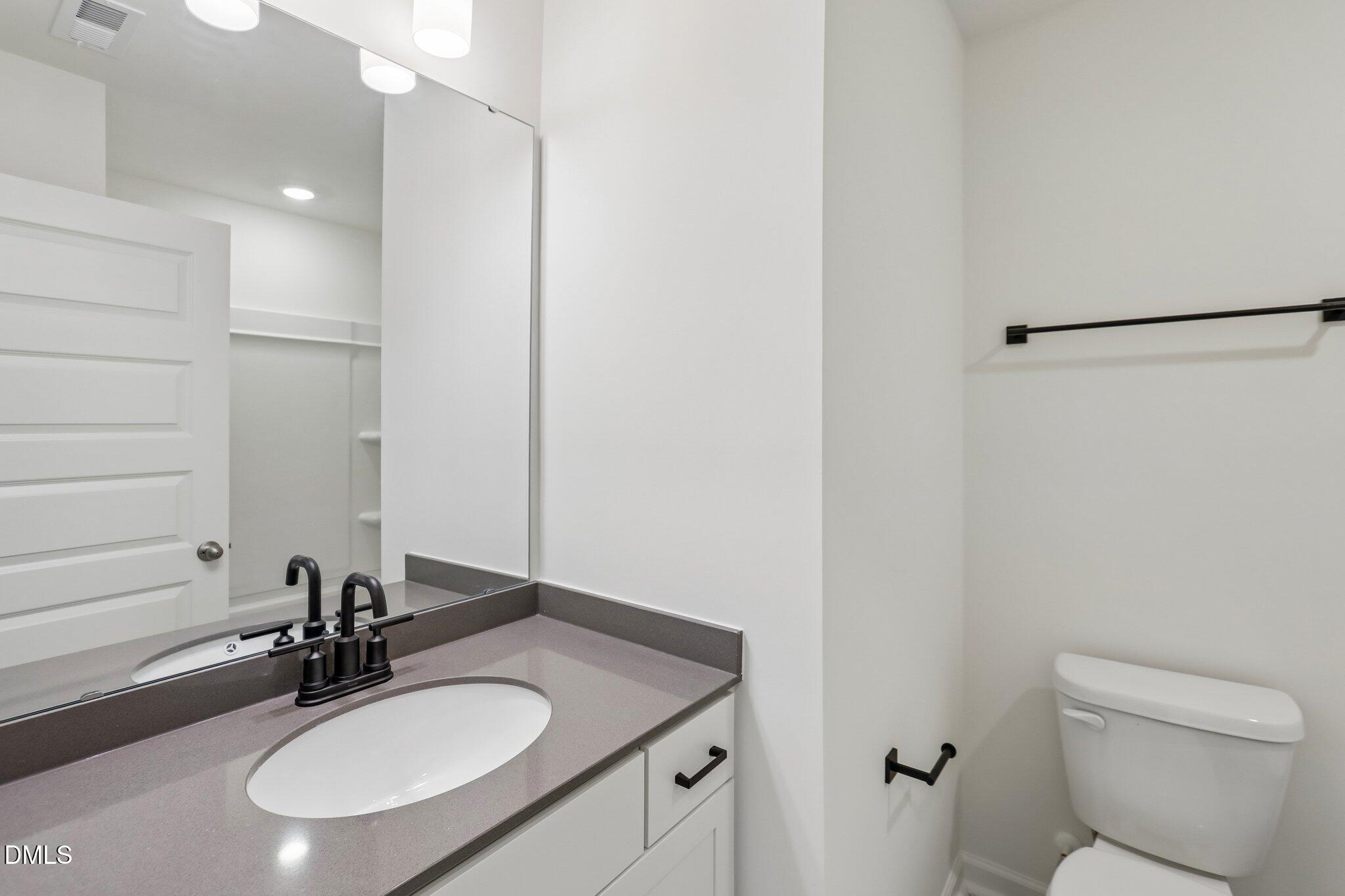 2043 Oakdale Drive Property Photo 17