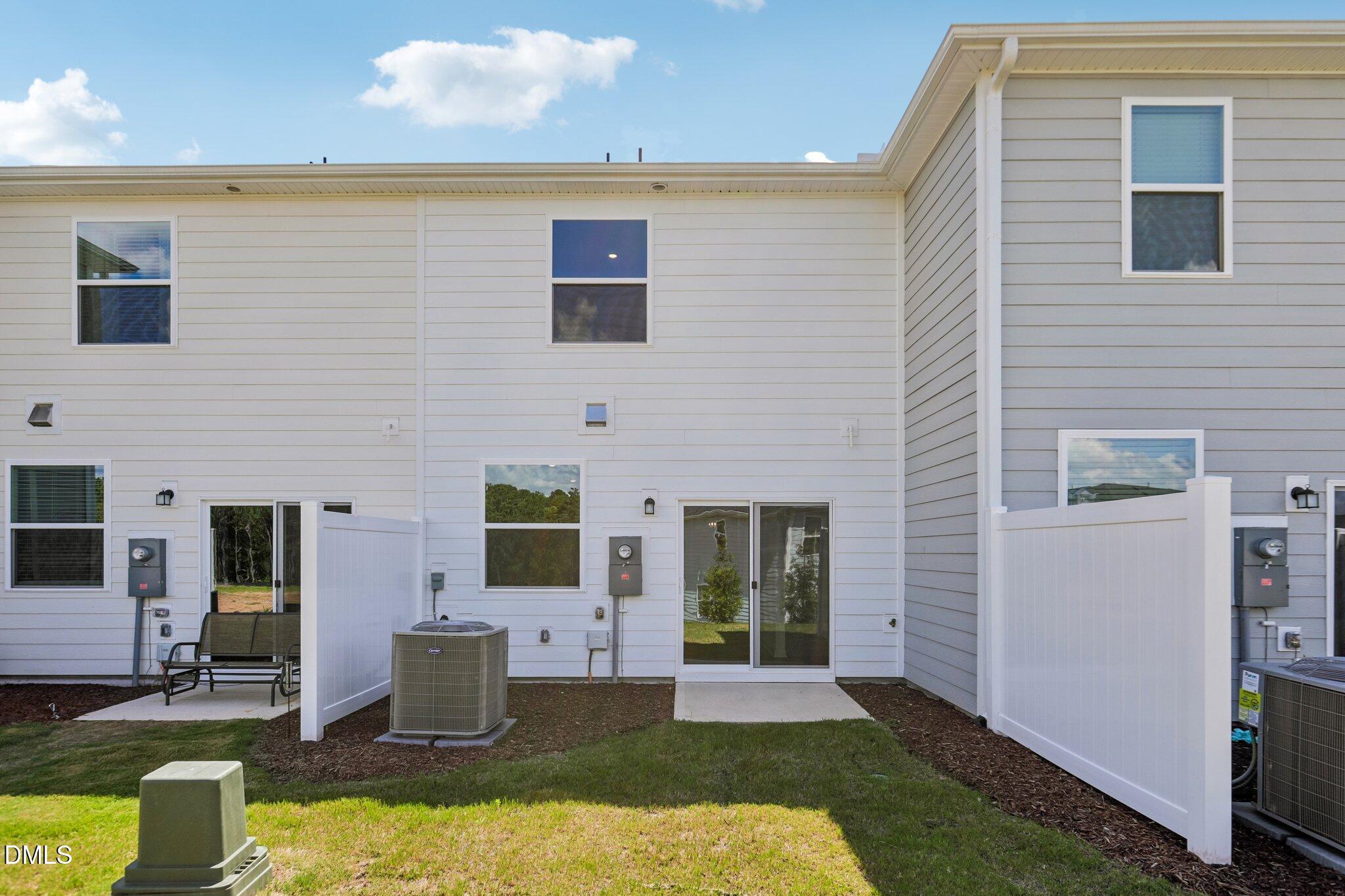 2043 Oakdale Drive Property Photo 24