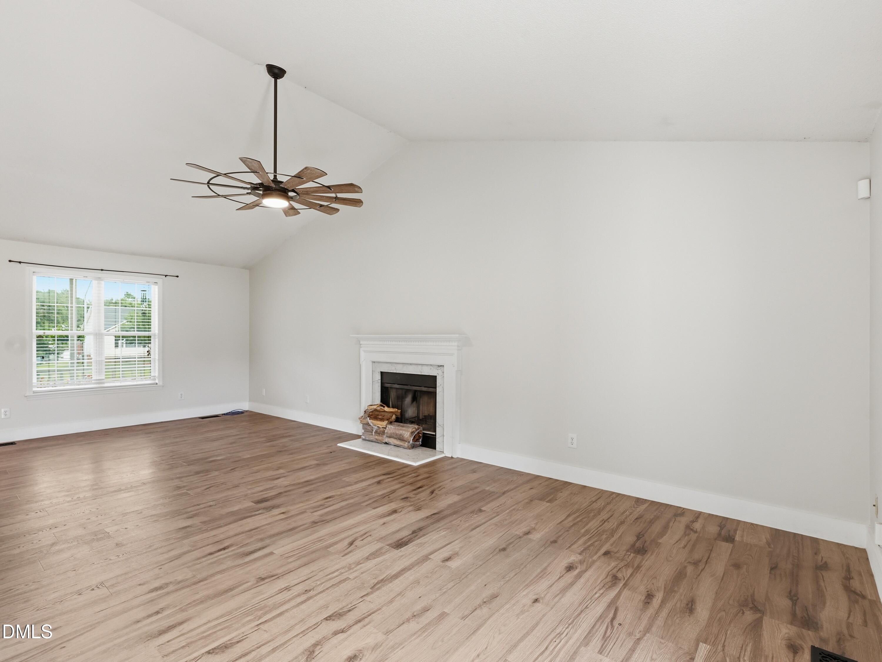 116 Brandon Drive Property Photo 8