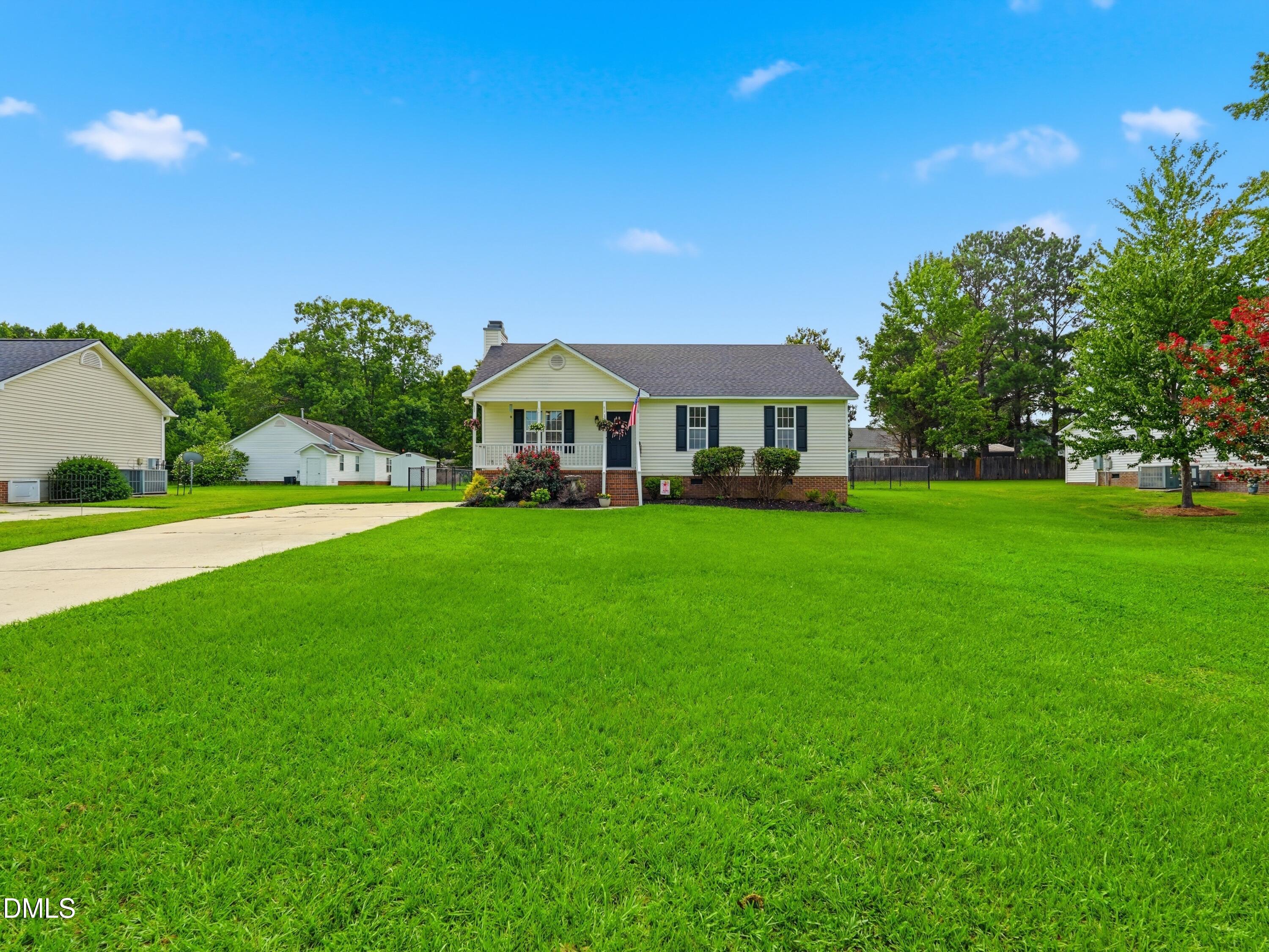 116 Brandon Drive Property Photo 39