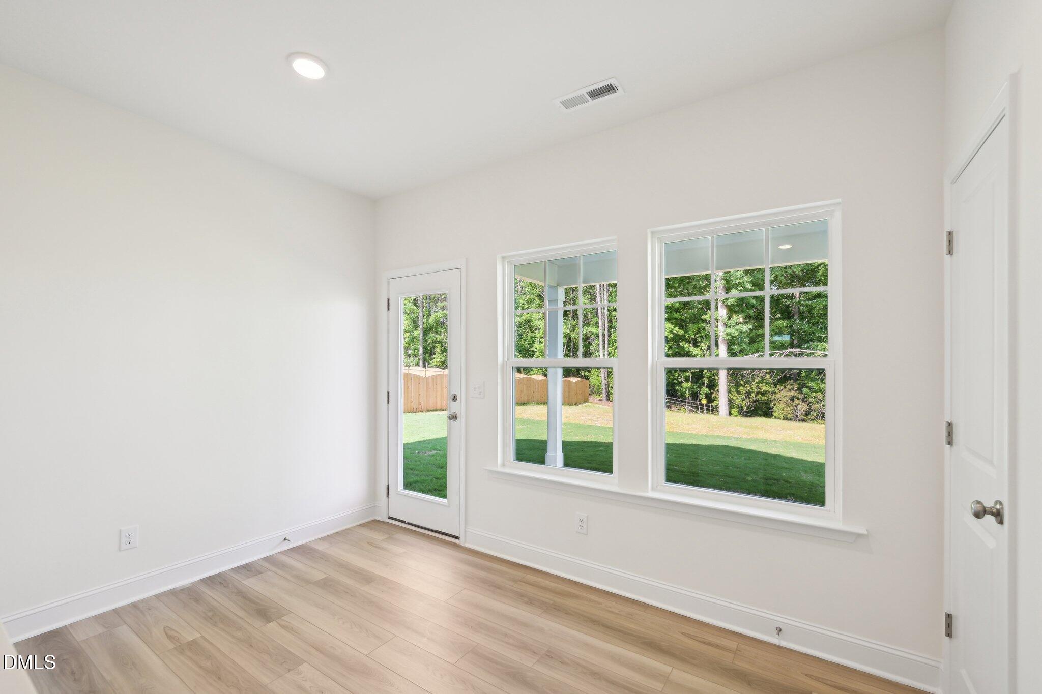1537 Briar Brook Lane Property Photo 12