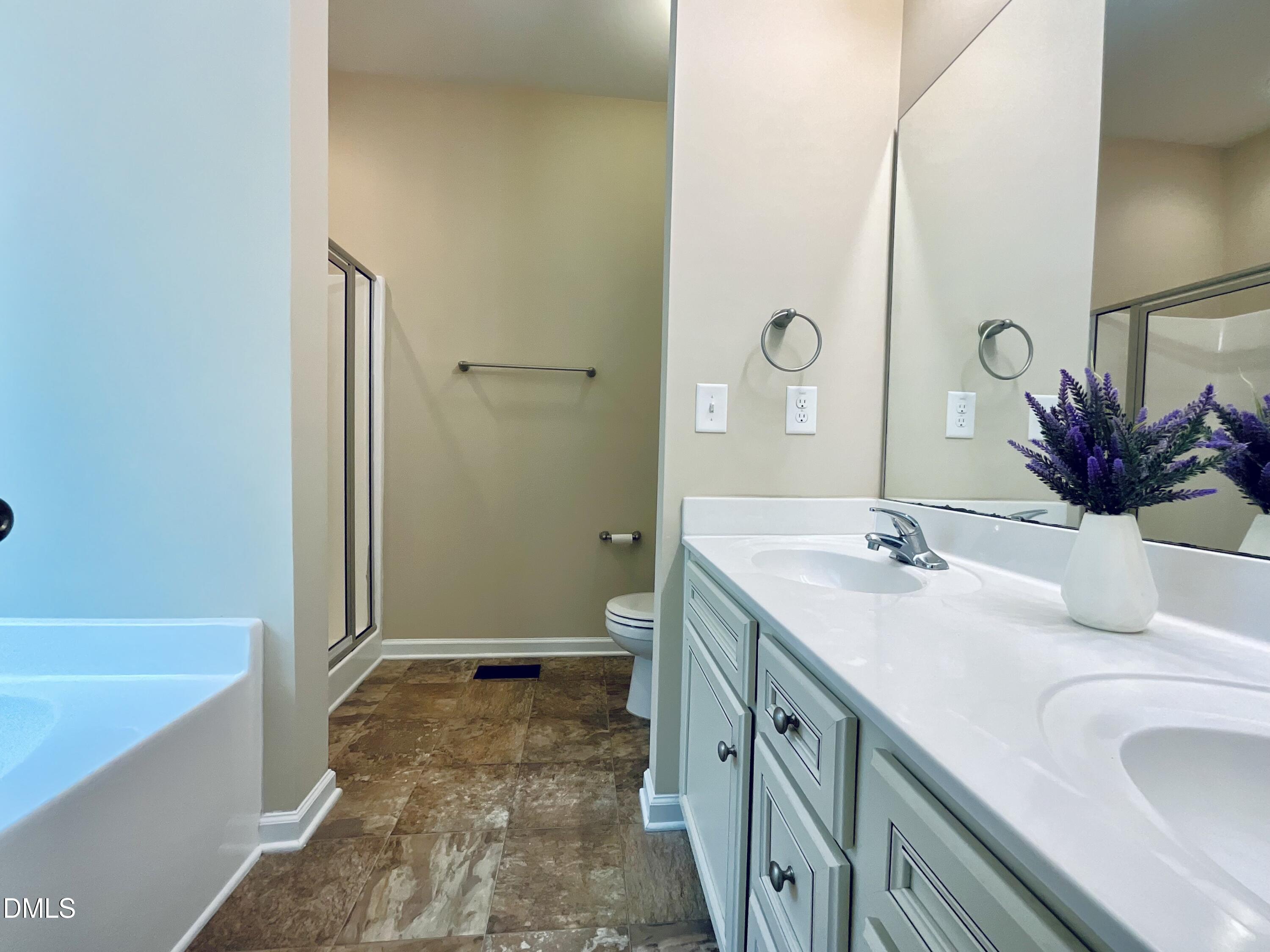 20 Sequoia Drive Property Photo 11