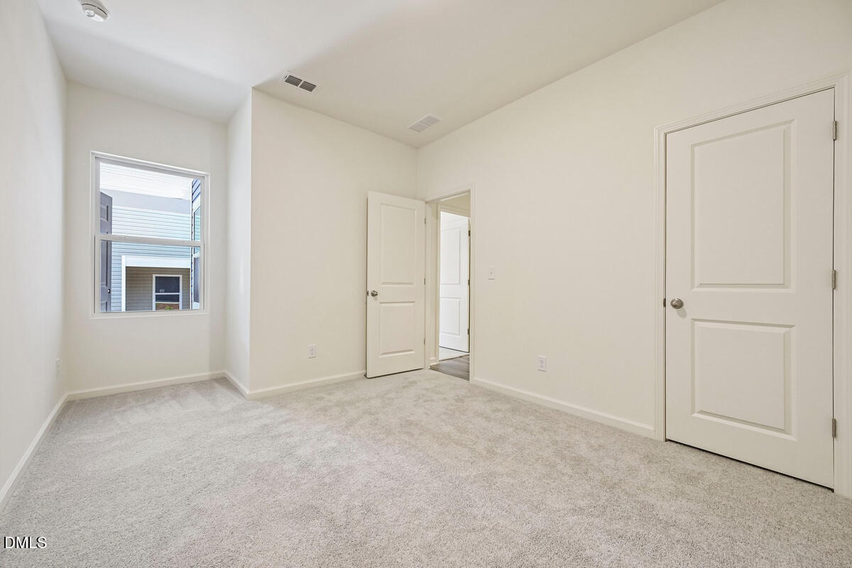 826 Hanford Landing Drive Property Photo 21