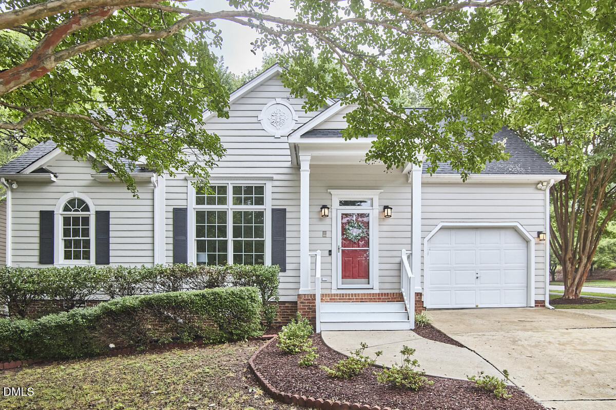 2 Creeks Edge Court Property Photo 1